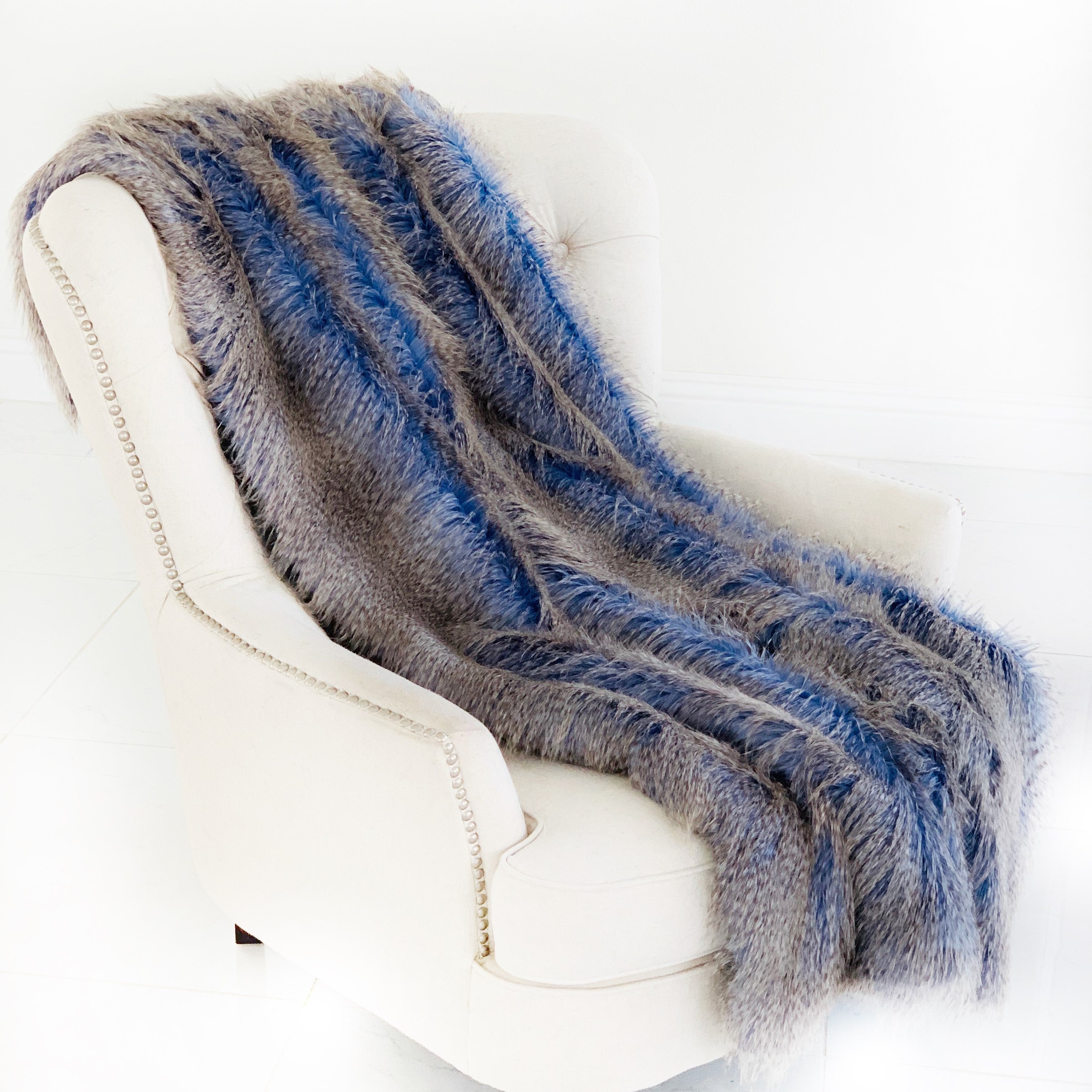 Plush Azure Jean Handmade Luxury Faux Fur Throw-2