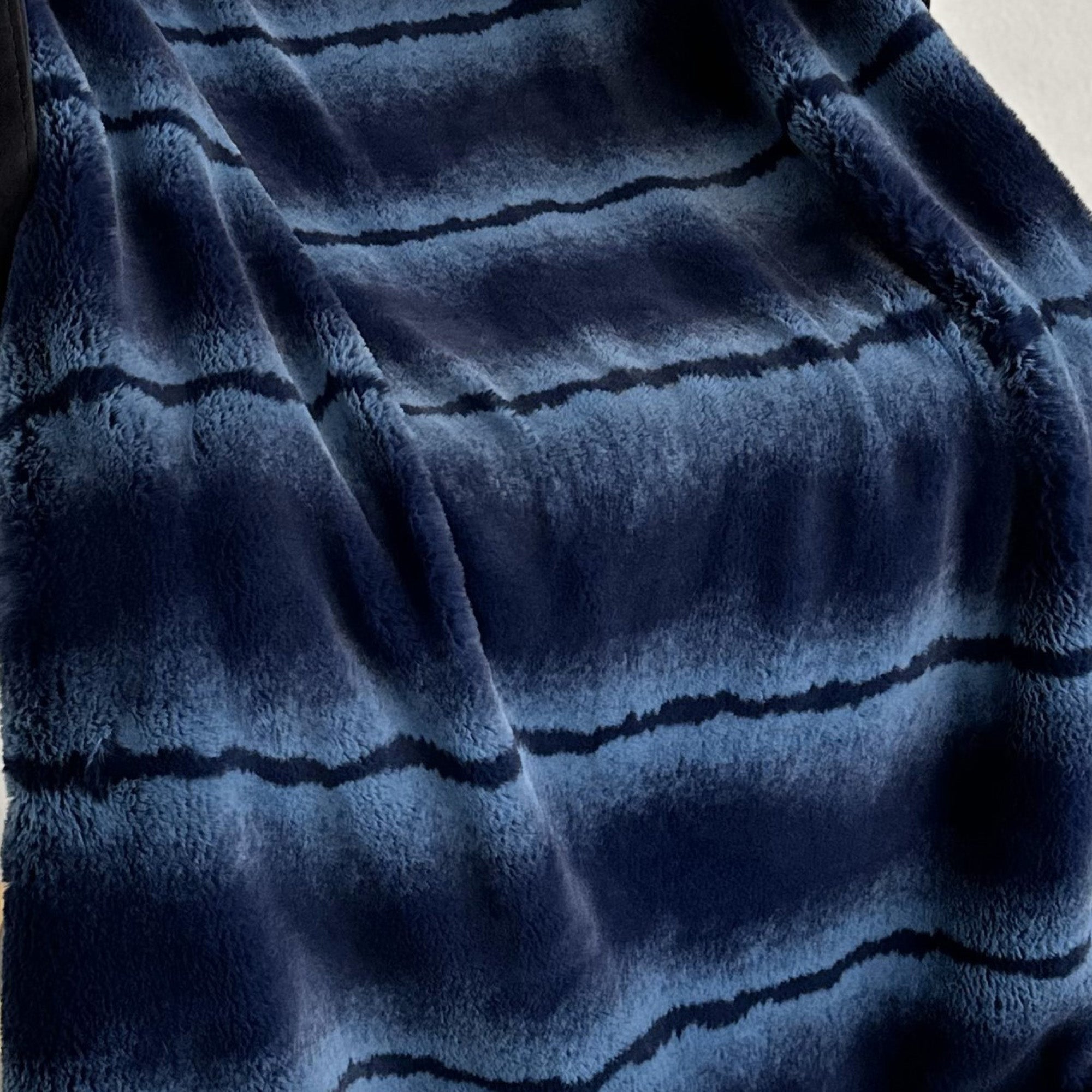 Plutus Blue Fluffy Fields Faux Fur Luxury Throw Blanket-1