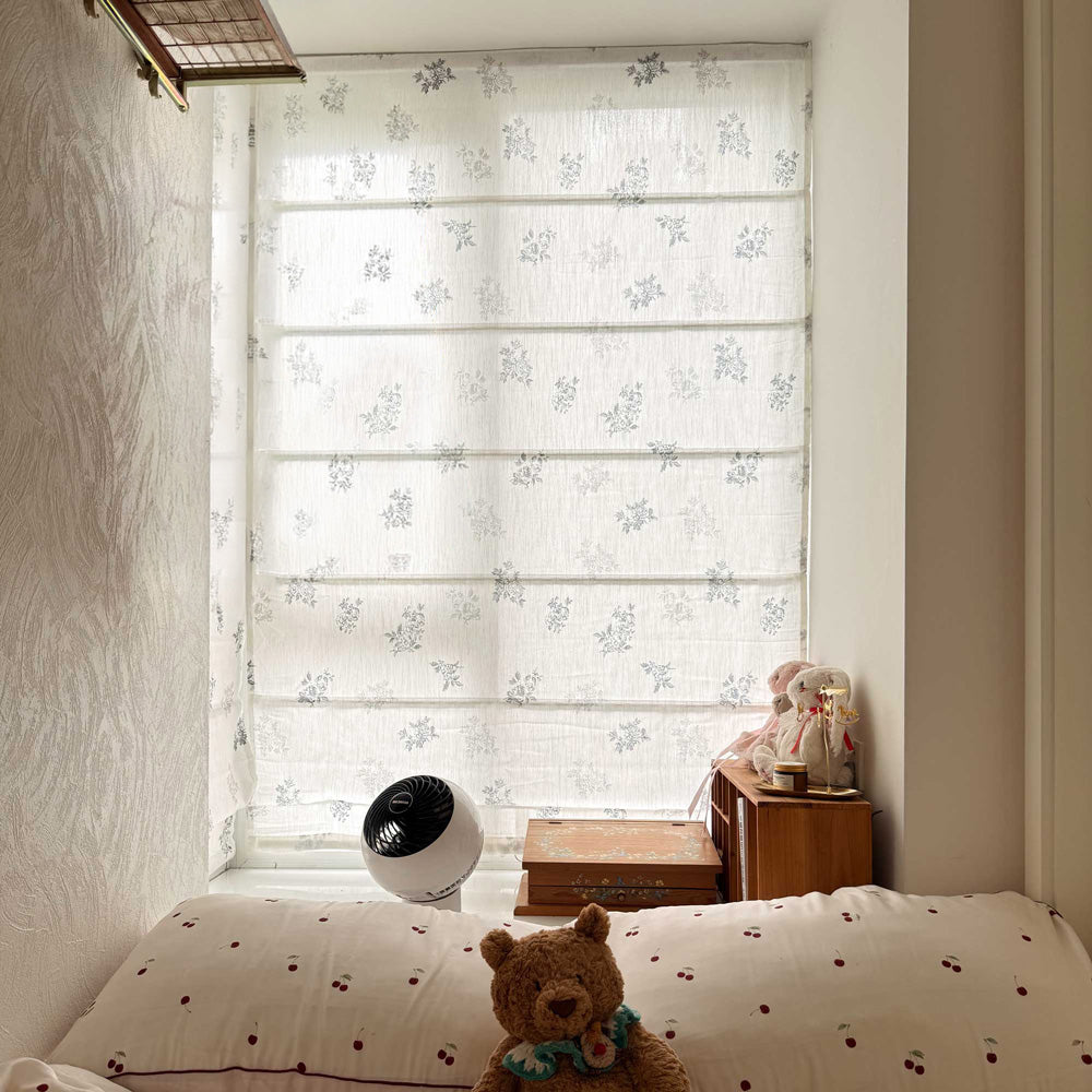 Reeta Country Style Roman Shades