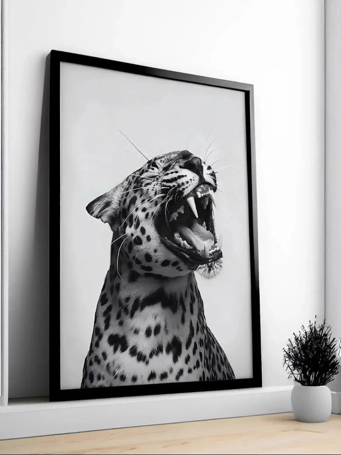 Fashion Stylish Wall Art Print - Trendy Leopard Roar Print - Black and White - Home Decor - Printable Wall Art Digital Download