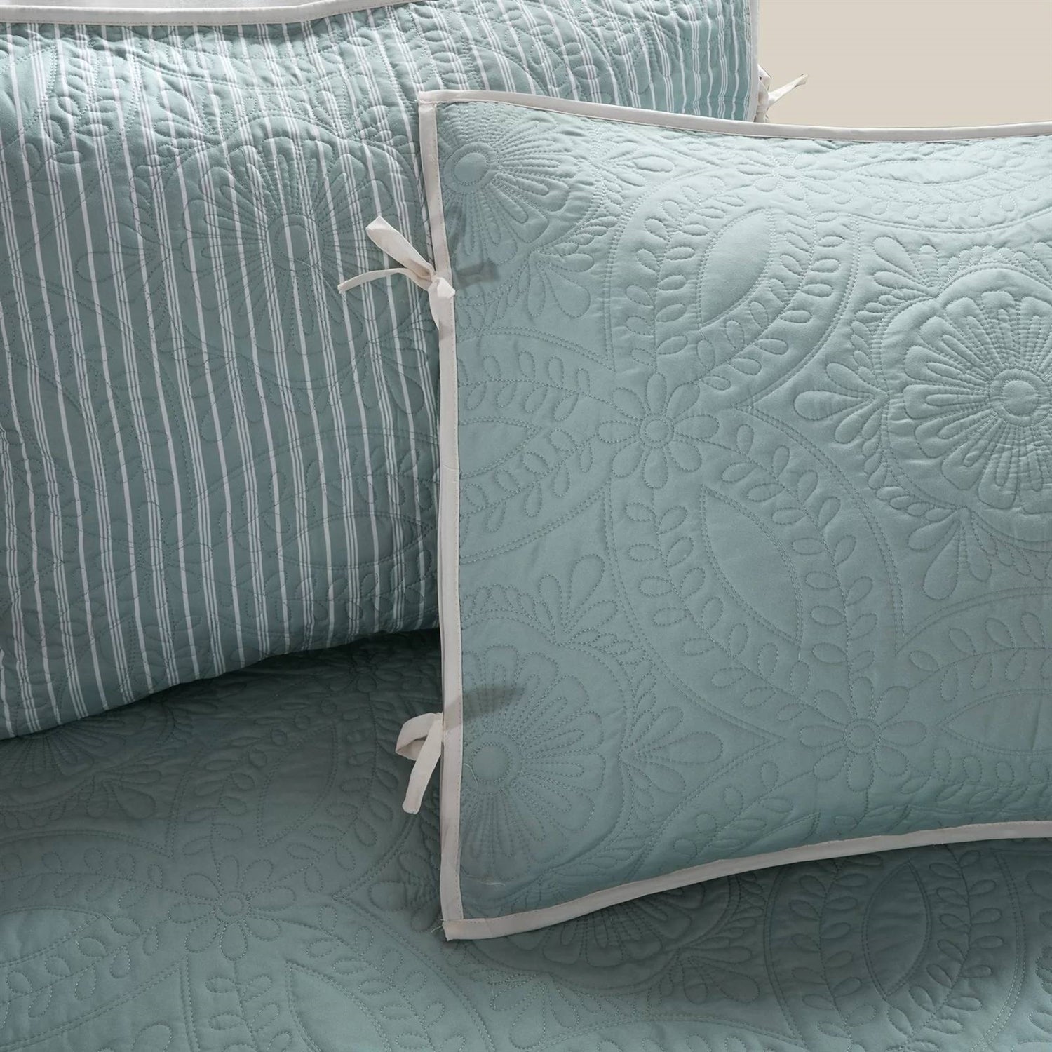 6-Piece Farmhouse Quilted Seafoam Blue Green Teal Reversible Daybed Cover Set-3