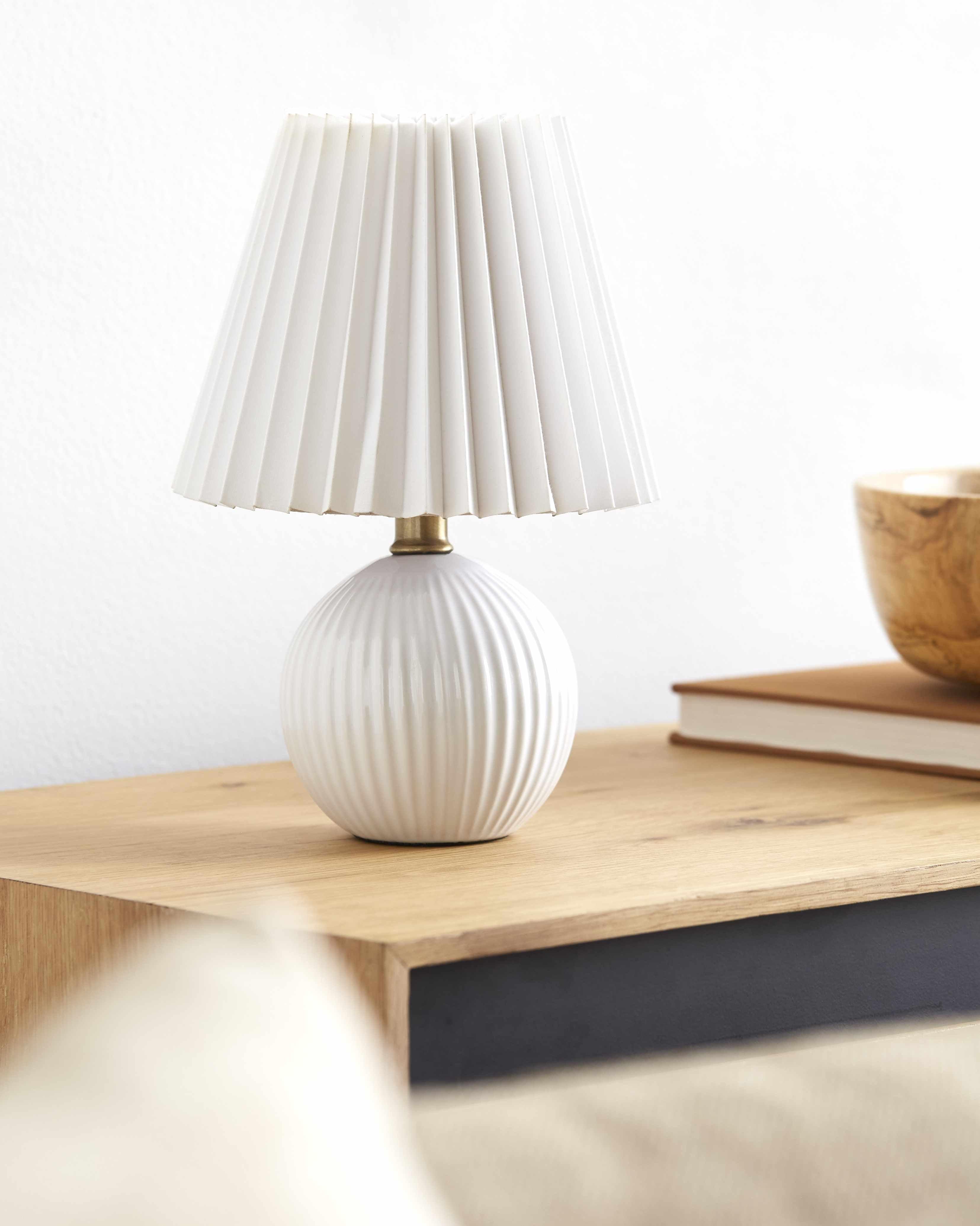 Shahrekord Table Lamp - PRHOMZ