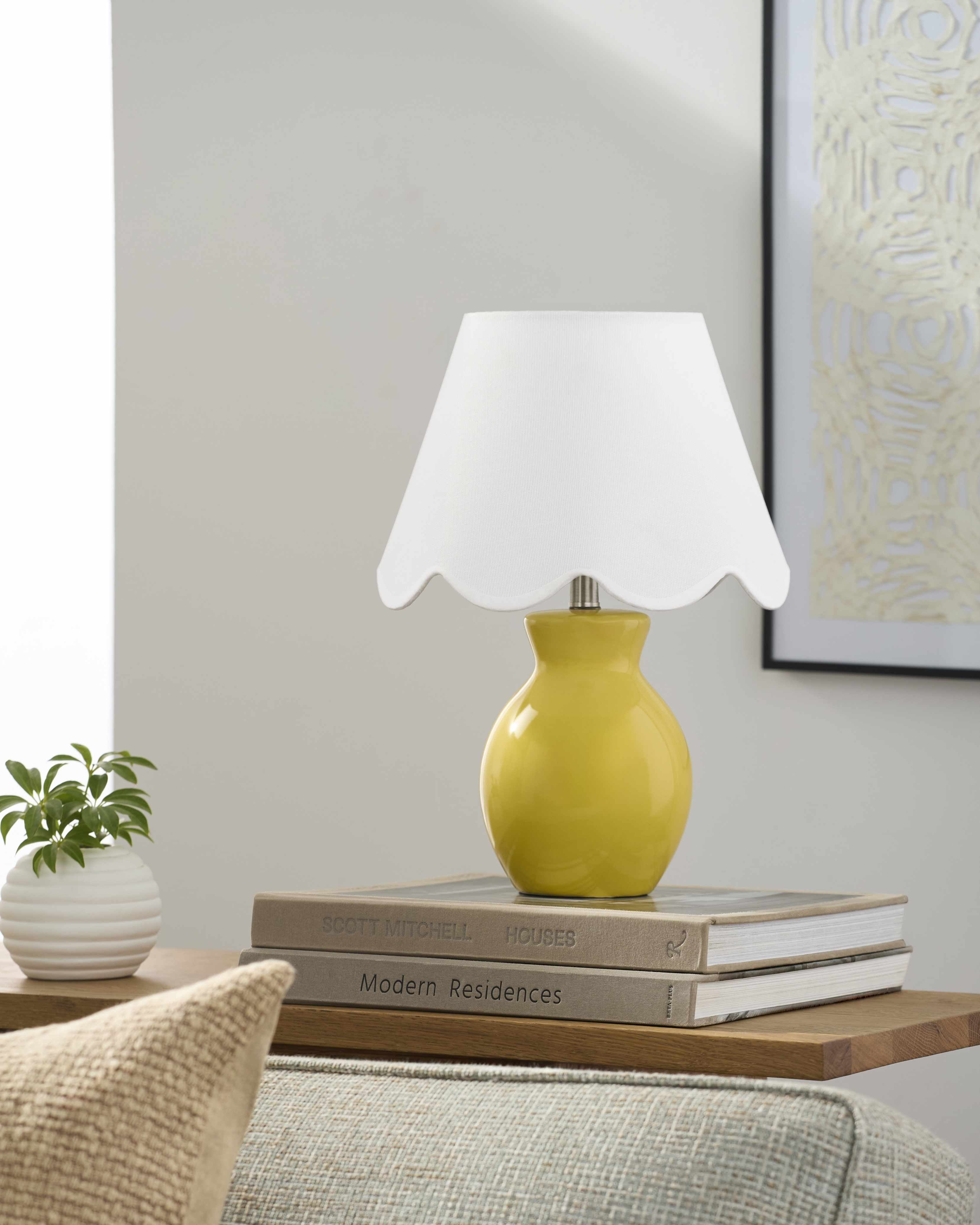 Salgareda Metallic Gold Table Lamp-1