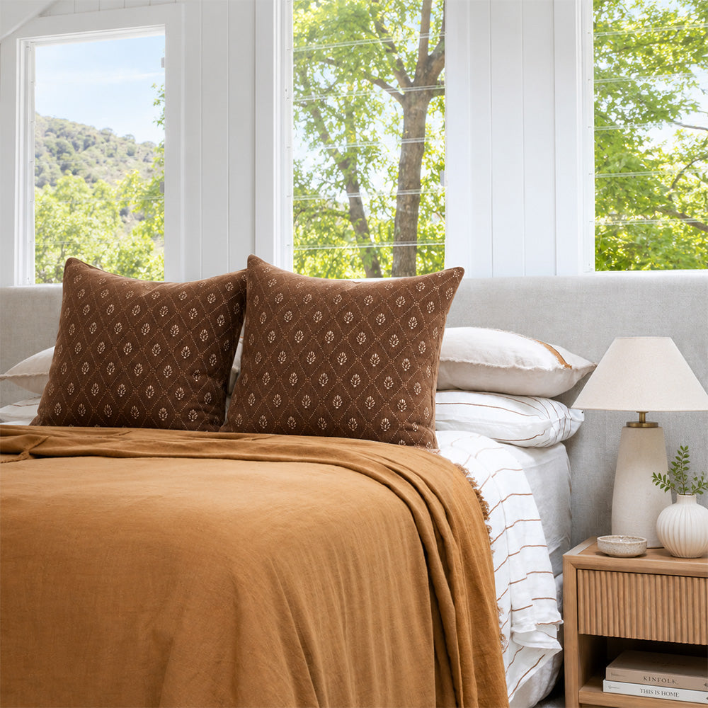 Scarlett Caramel Diamond Trellis Pillow Cover