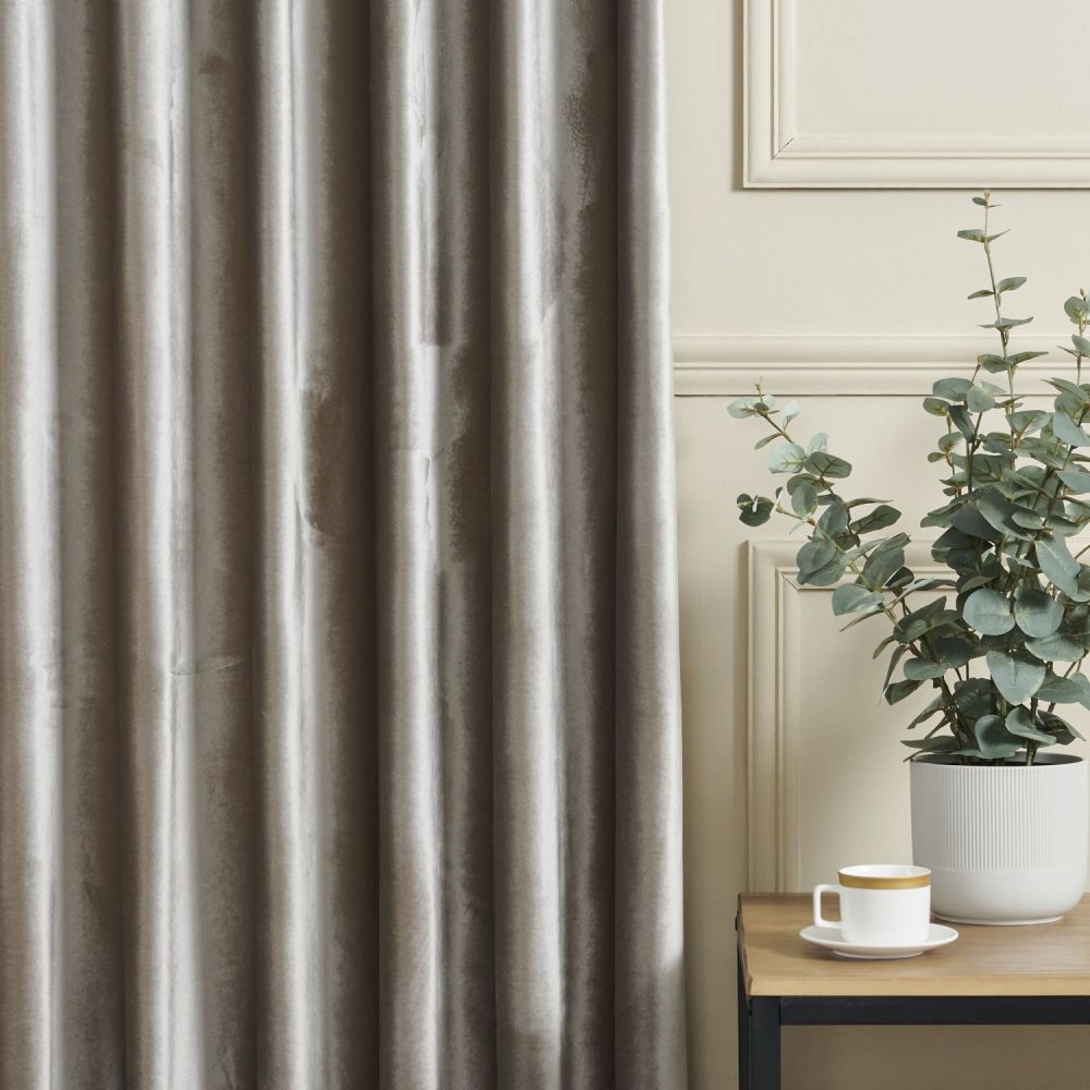 Scolace Glorious Velvet Thermal Curtains