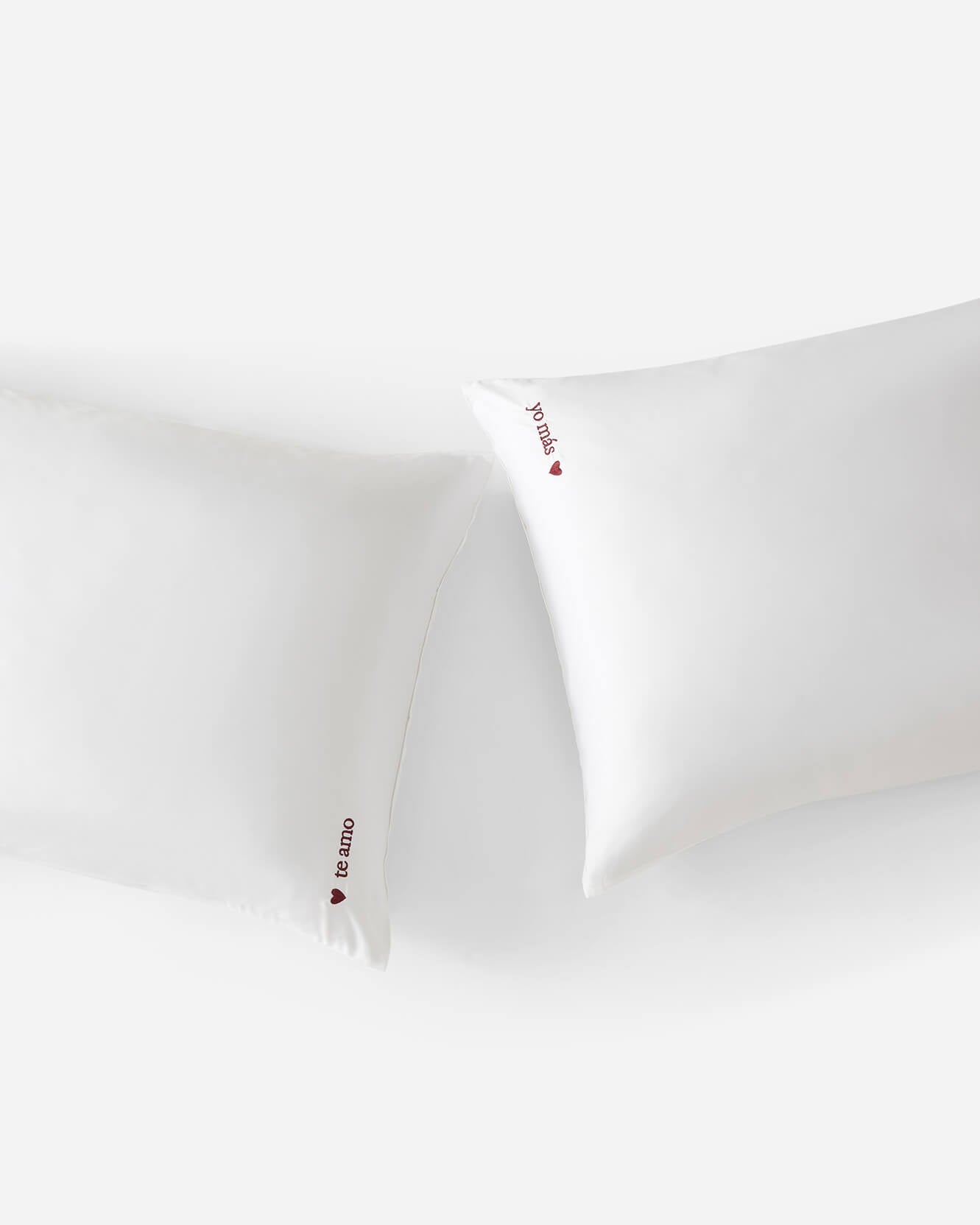 Te Amo Bamboo Viscose Pillowcase Set