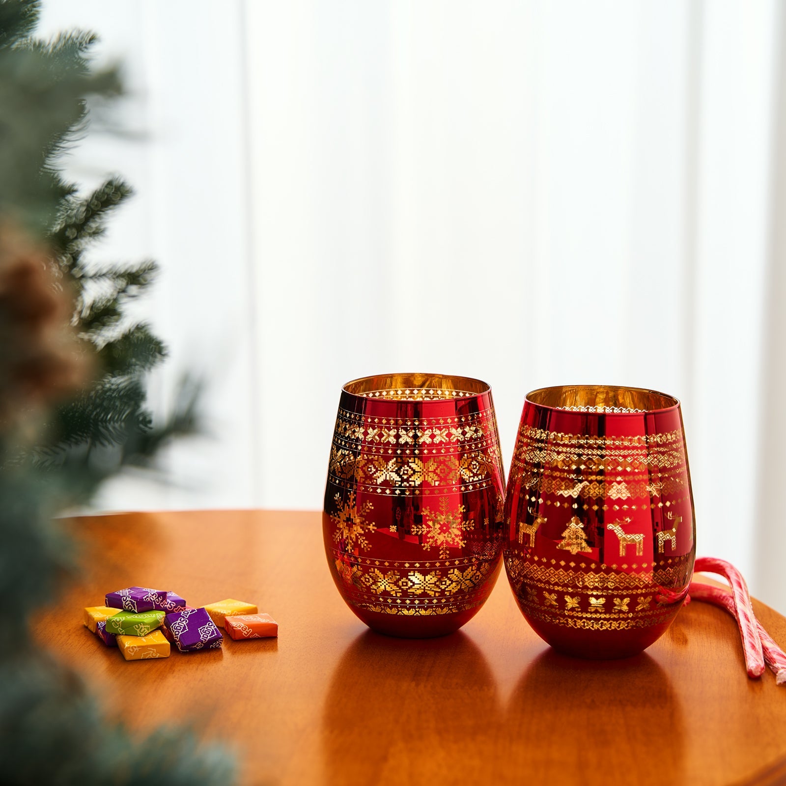 Crystal Christmas Tree Wine & Water Glasses - Set of 2 - Holiday Themed Red & Gold Etched Winter Snow Wonderland Frosted Glass, Perfect Seasonal Parties, Gifts Him & Her Trees Décor - Stemless Trees-2