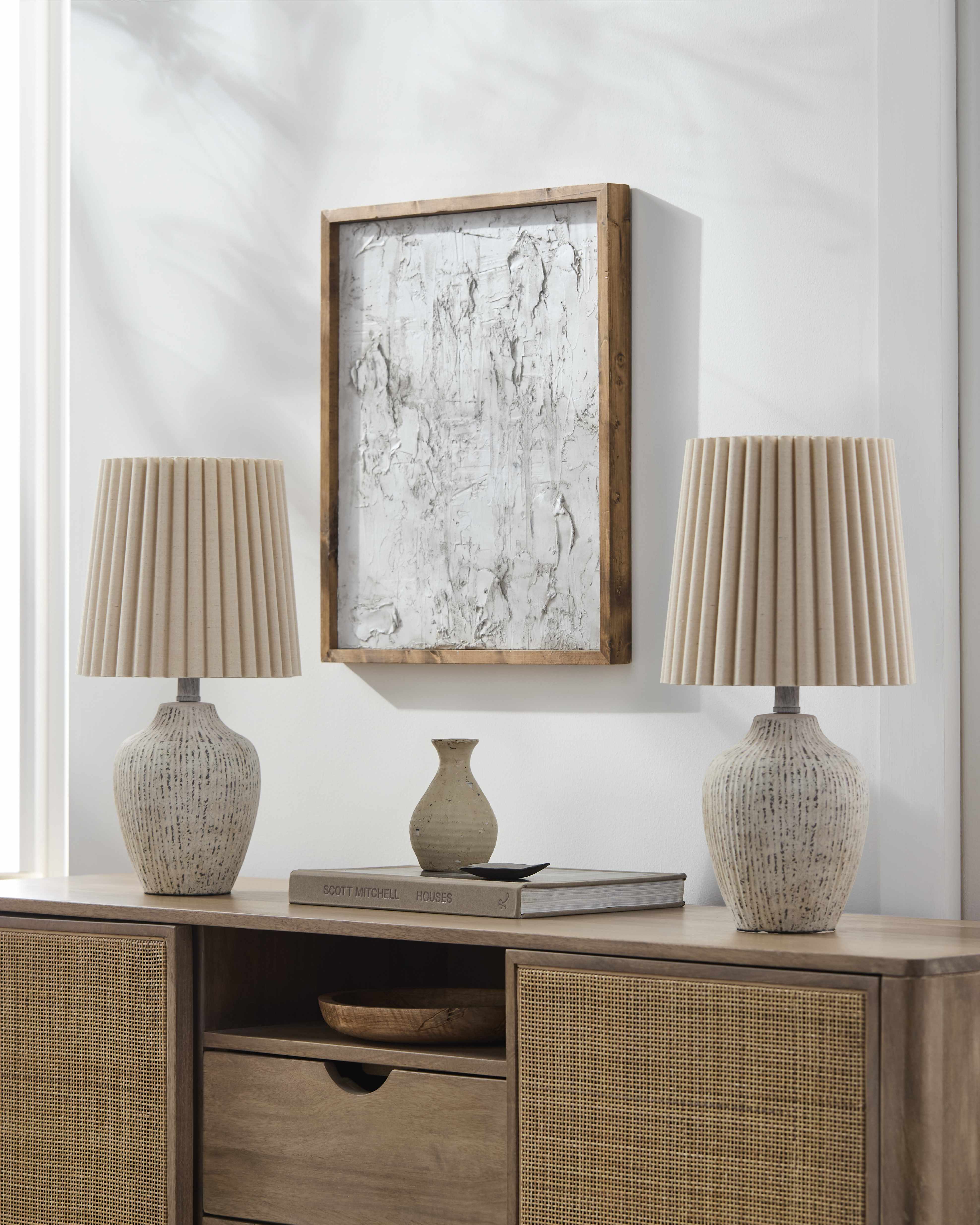 Turluianu Off White Ceramic Table Lamp-0