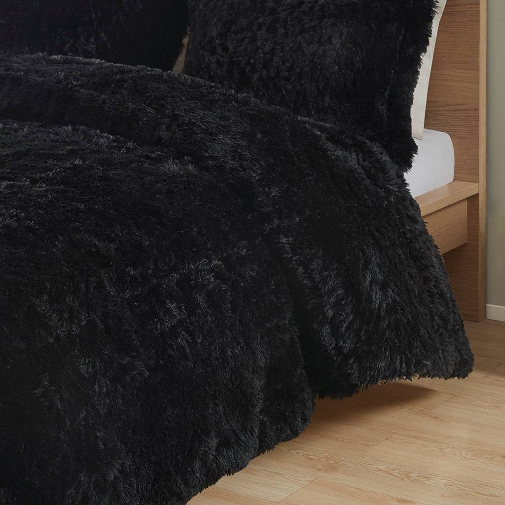 Twin/Twin XL Black Soft Sherpa Faux Fur 2-Piece Comforter Set with Shams-1