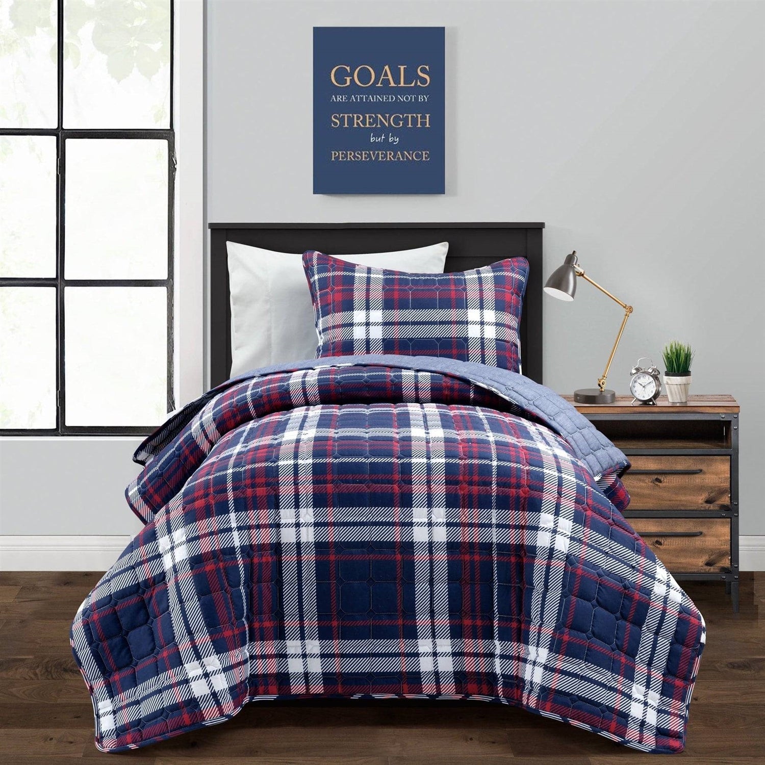 Twin/XL Farmhouse Plaid 2 Piece Lightweight Reversible Quilt Set-0