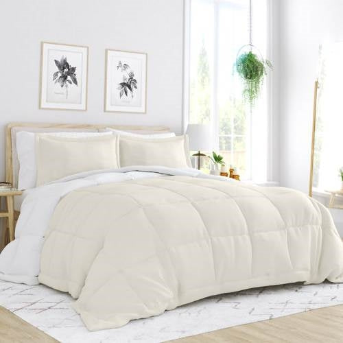 Full/Queen size 3-Piece Microfiber Reversible Comforter Set in White and Cream-1