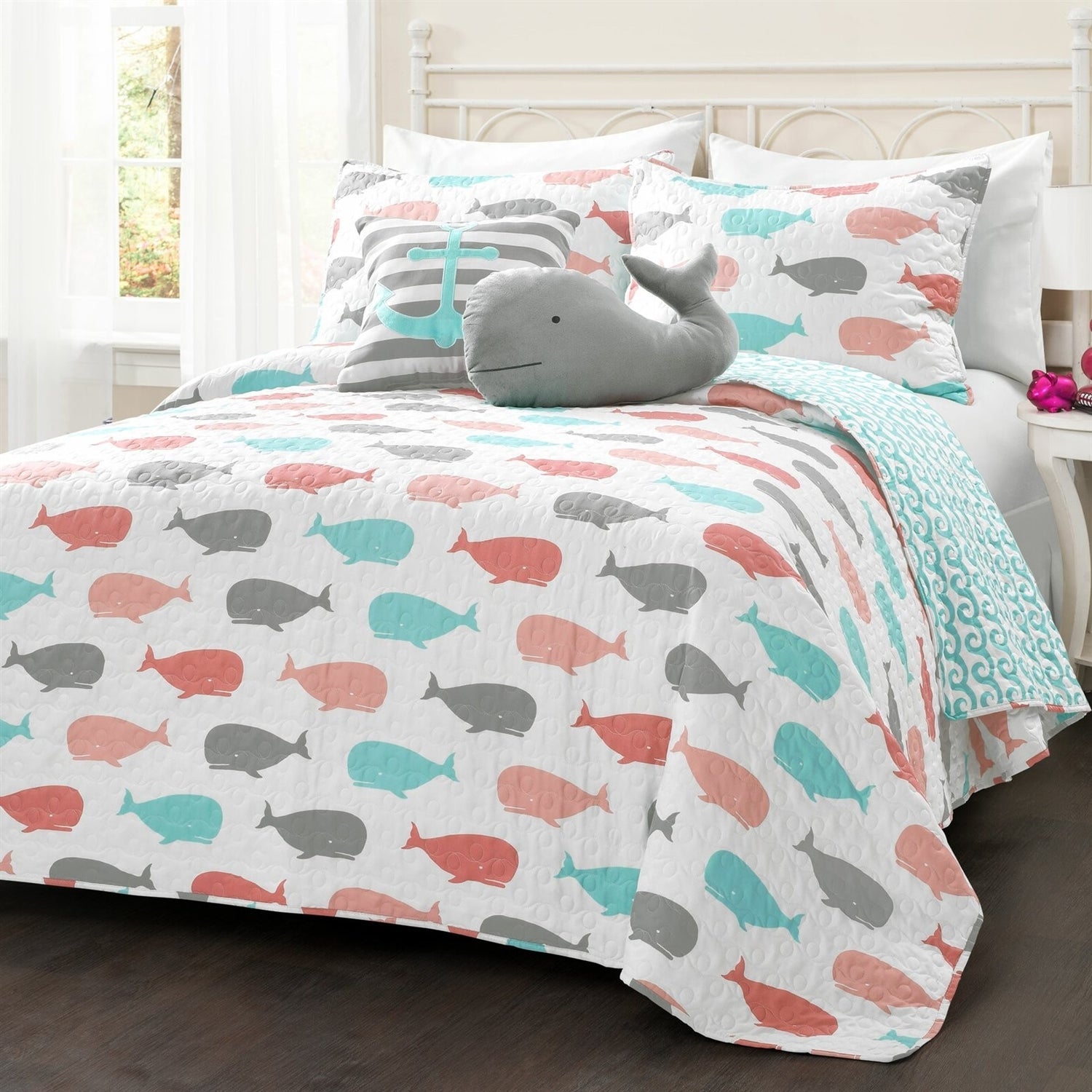 Full/Queen 5 Piece Microfiber Quilt Set in Teal Pink Aqua Waves Whale Pattern-1