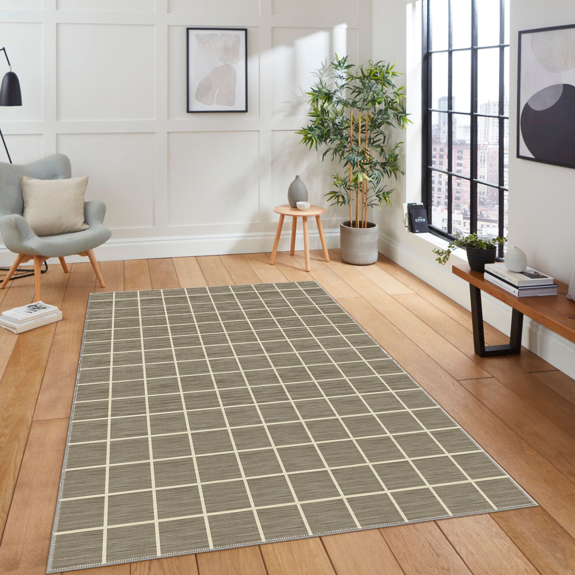Akali Area Rug
