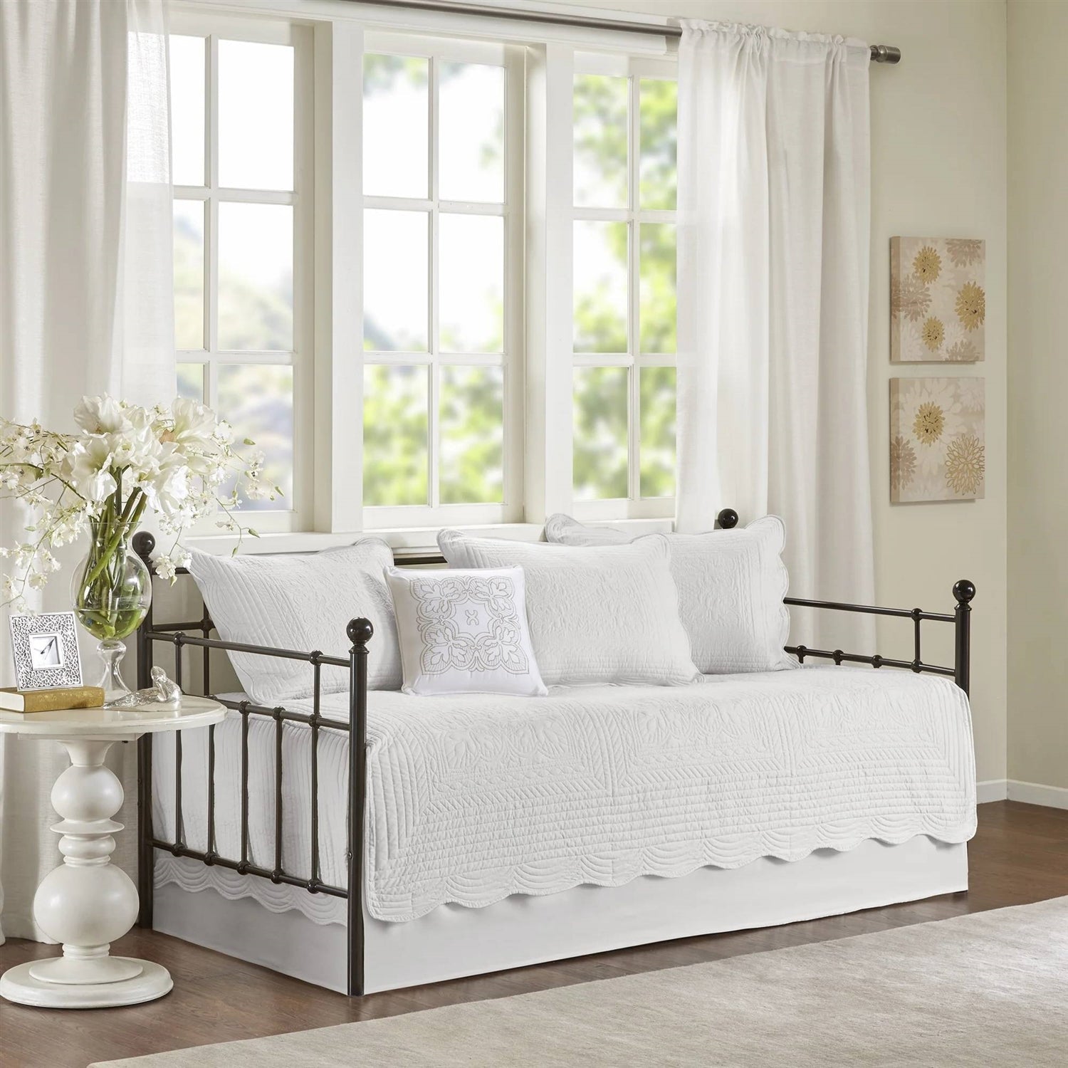 6-Piece Farmhouse White Daybed Cover Bedding Set with Scalloped Edges-0