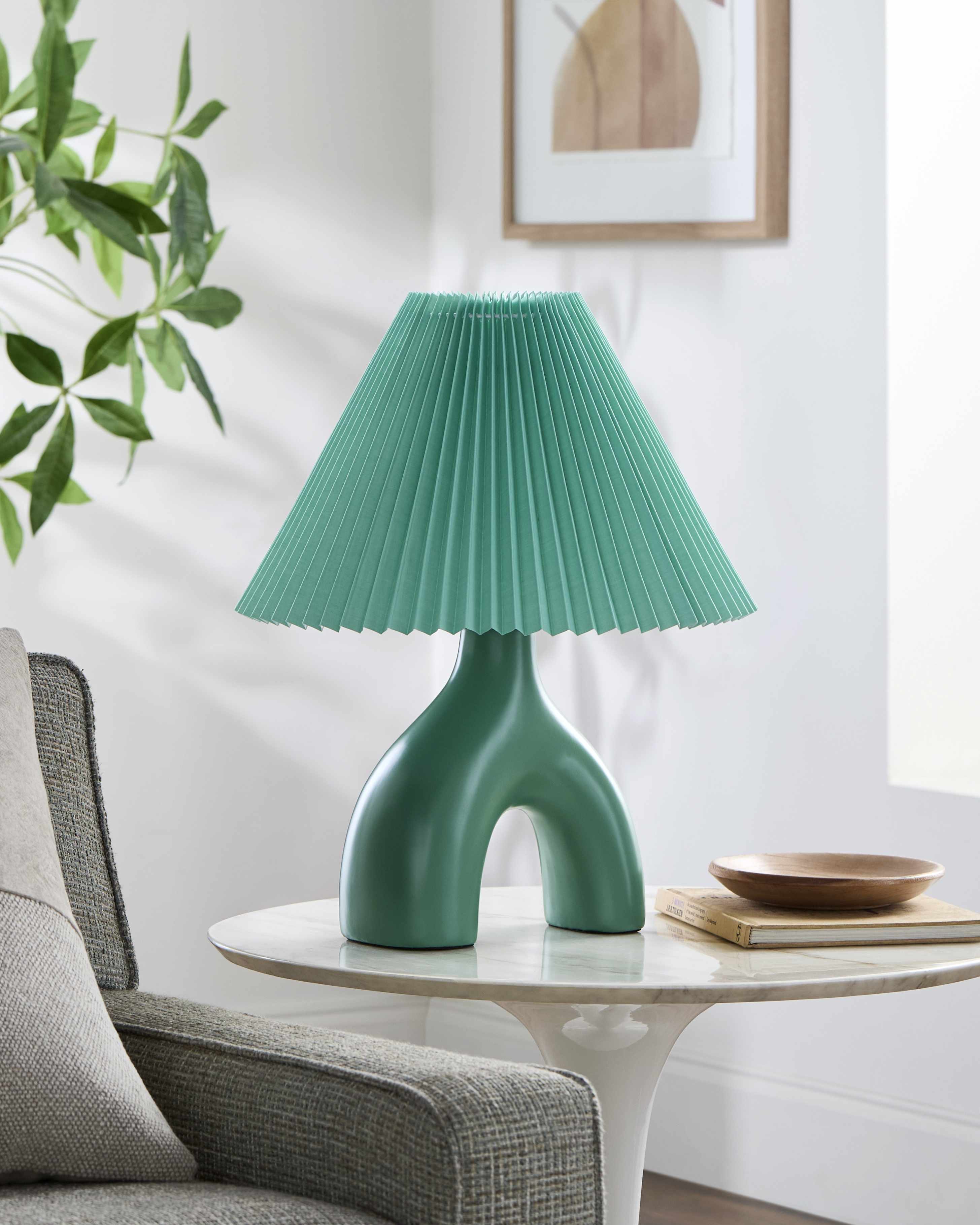 Uettingen Table Lamp-0