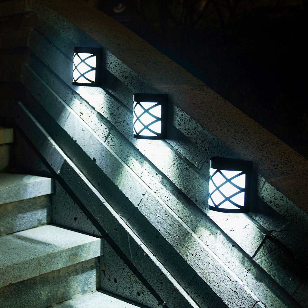 Gigalumi Grid Solar Fence Lights Set  (8 Pack)-2