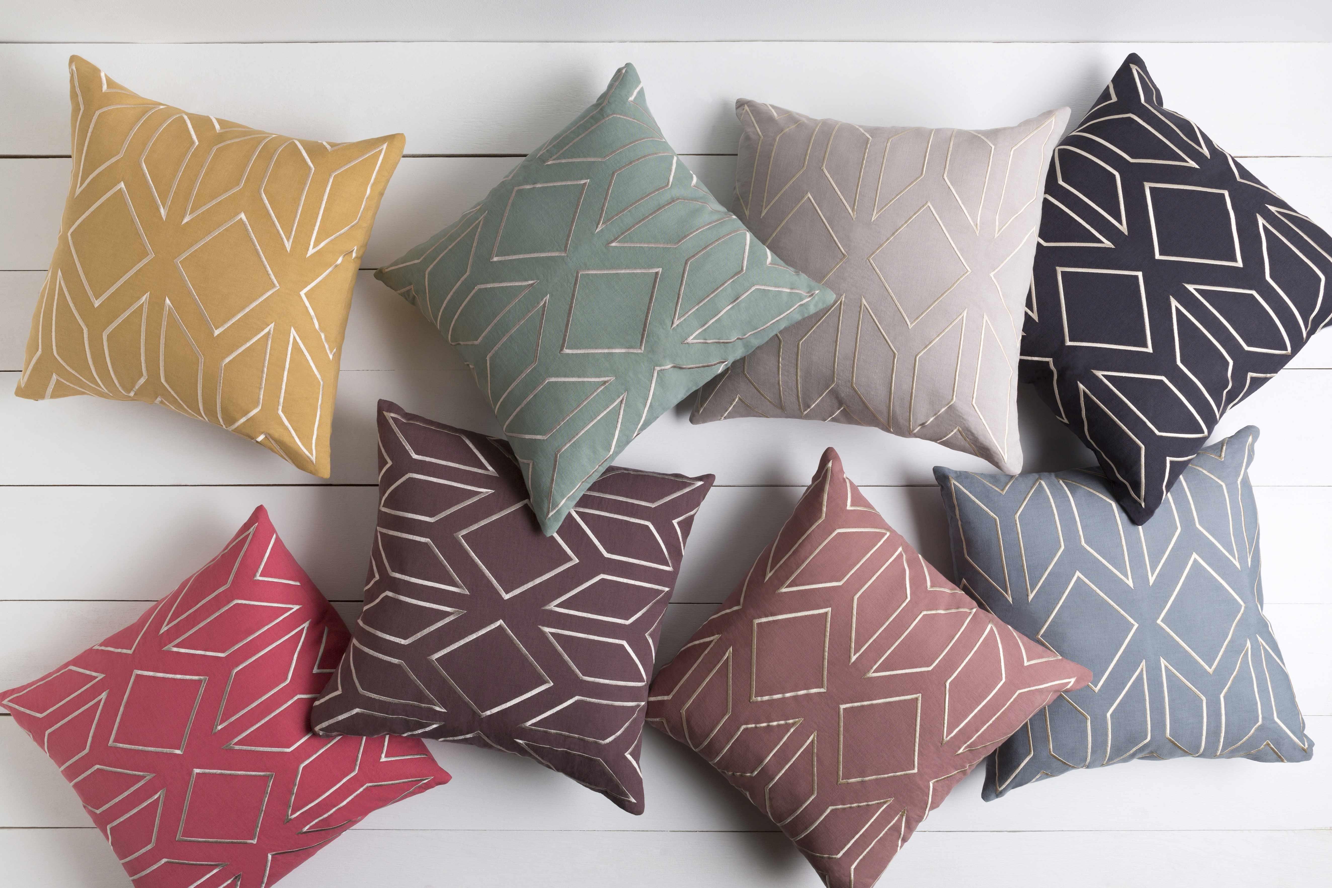 Isleworth Throw Pillow - Clearance - PRHOMZ