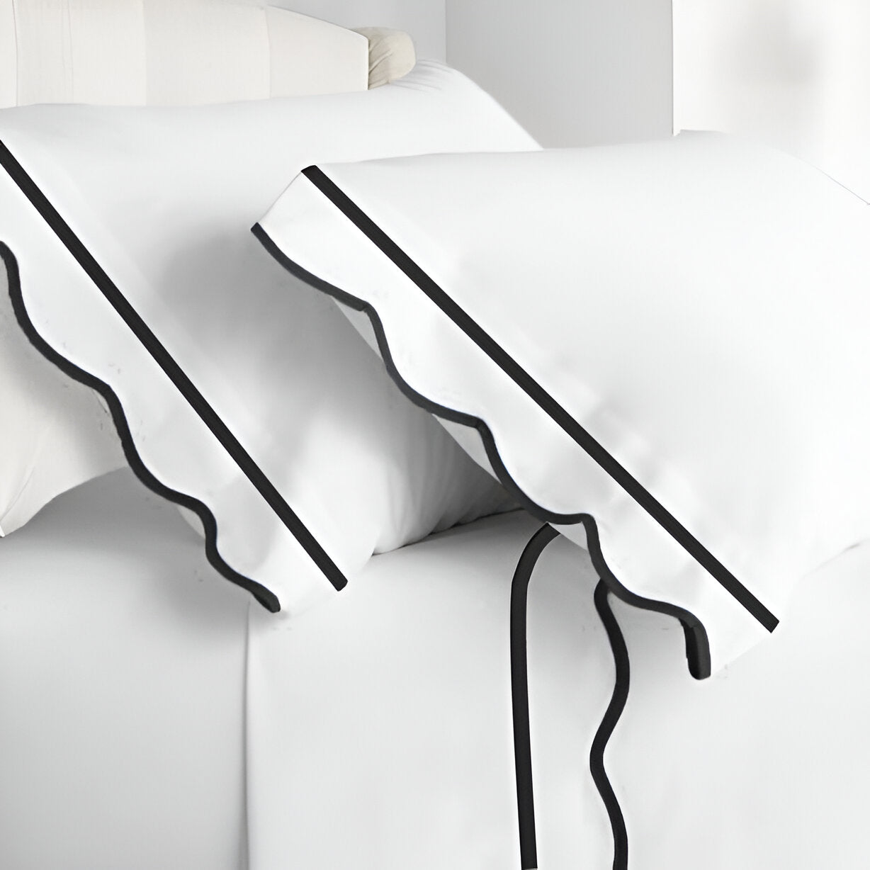 400TC Cotton Scallop Embroidery & Border Sateen Solid Pillowcases (Set Of 2)