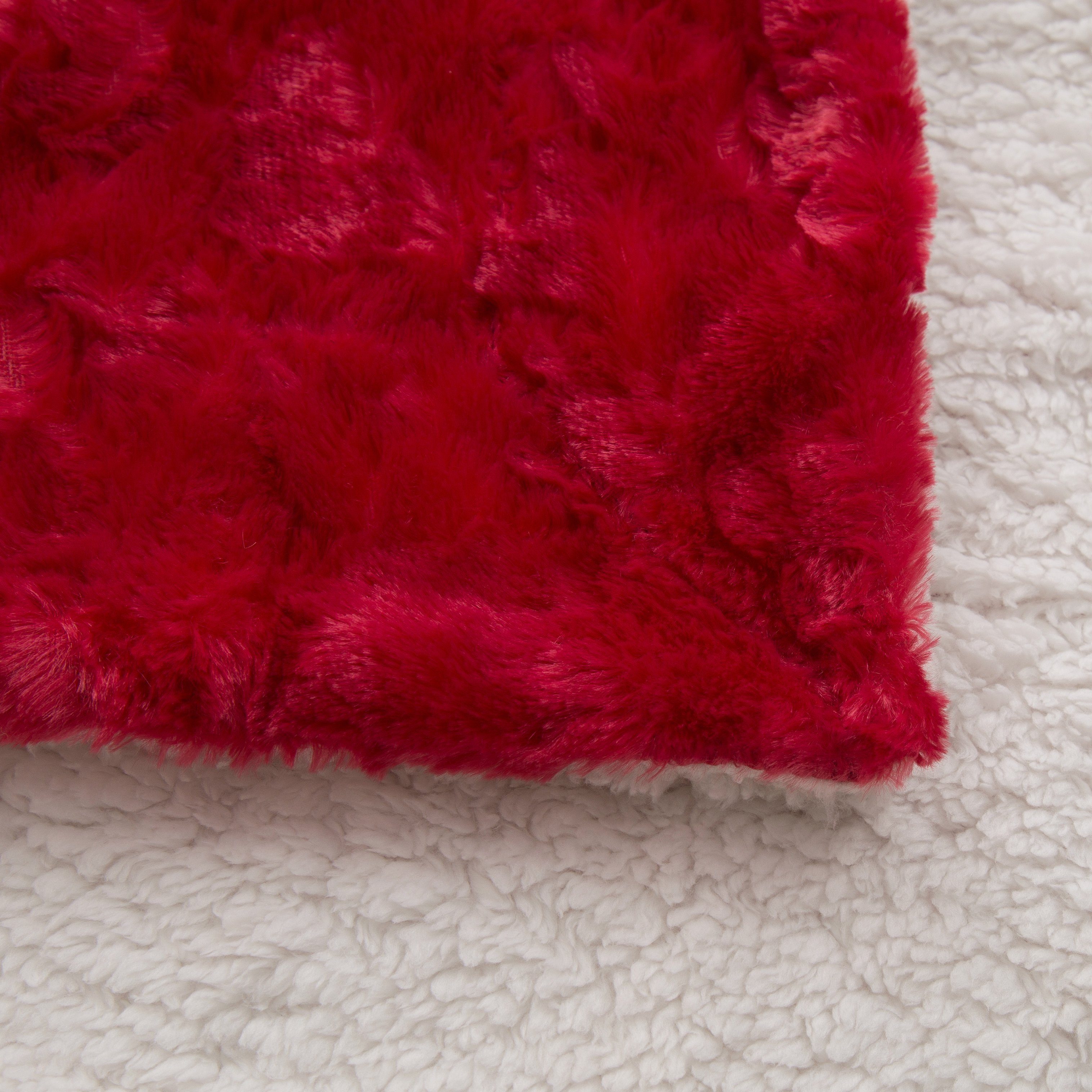 DaDa Bedding Luxury Romantic Red Lovely Hearts Dreamy Plush Faux Fur Throw Blanket (19)