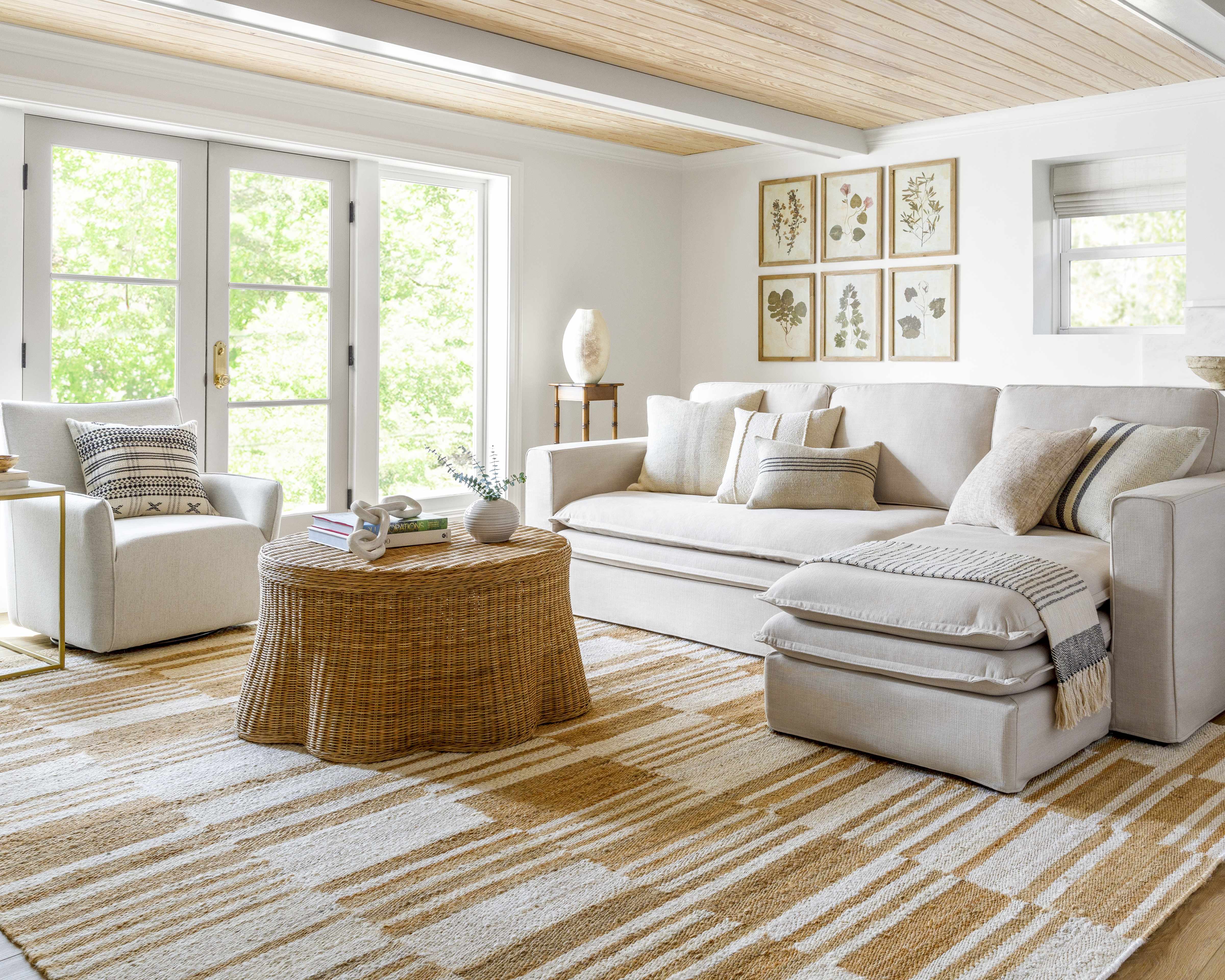 Lakhisarai Throw Blanket-2