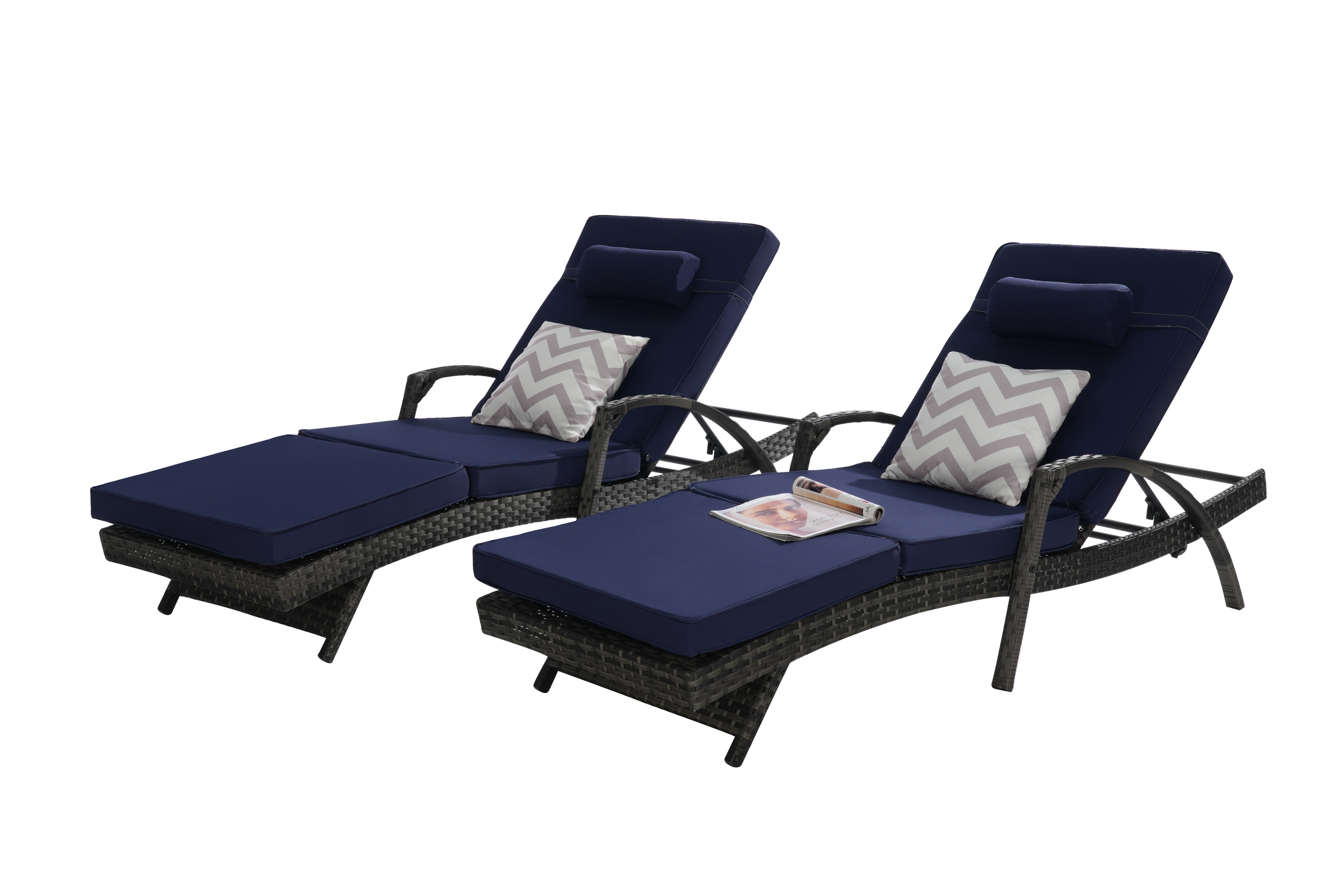 Outdoor Wicker Reclining Chair Set of 2 with Cushions