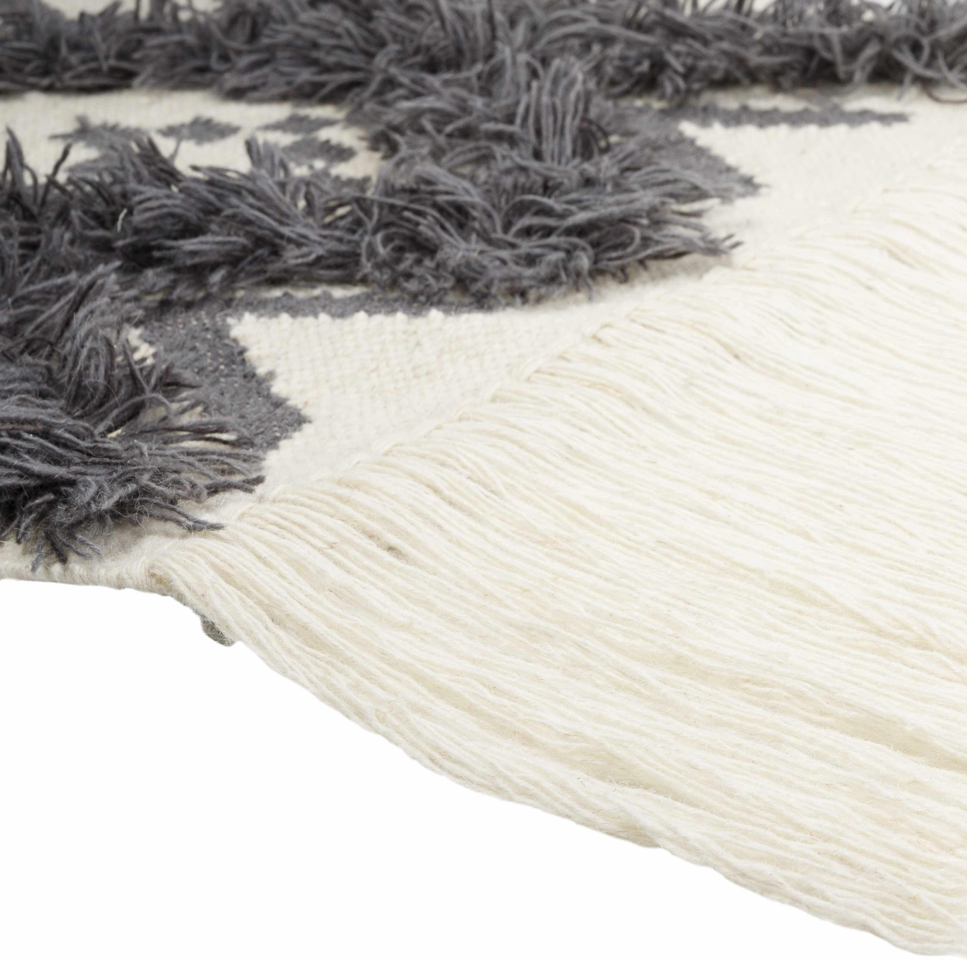 Chapelton Gray Geometric Textured Wall Hanging - PRHOMZ