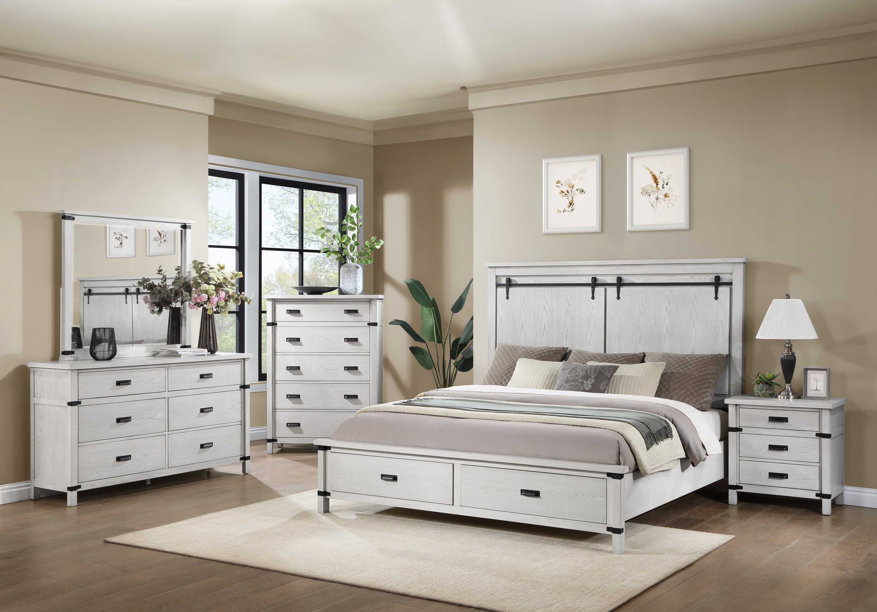 Loretta Modern Style 4 Pc Queen Bedroom Set-1