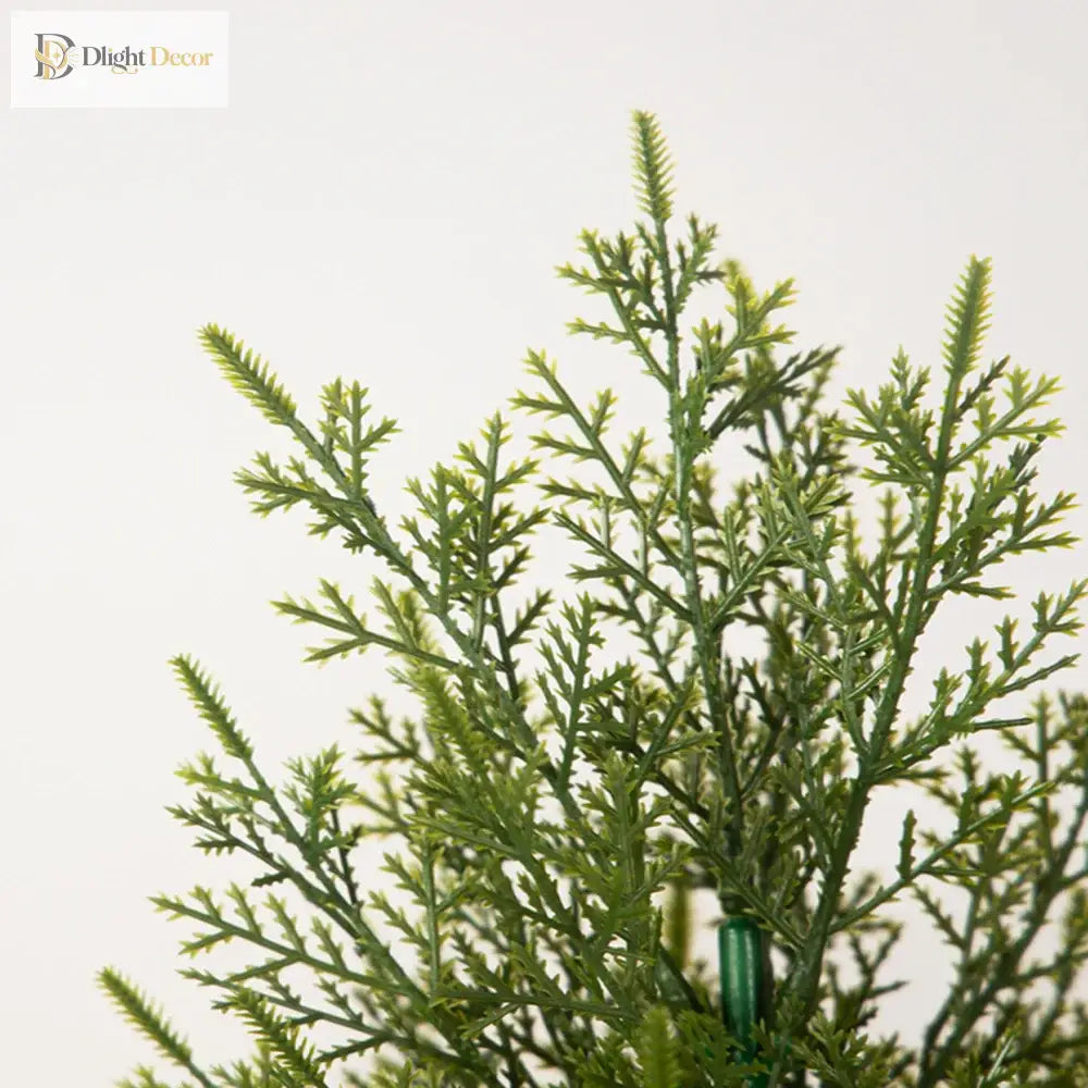 Dlight Decor 50cm Christmas Pine Tree with Realistic Cedar Branch