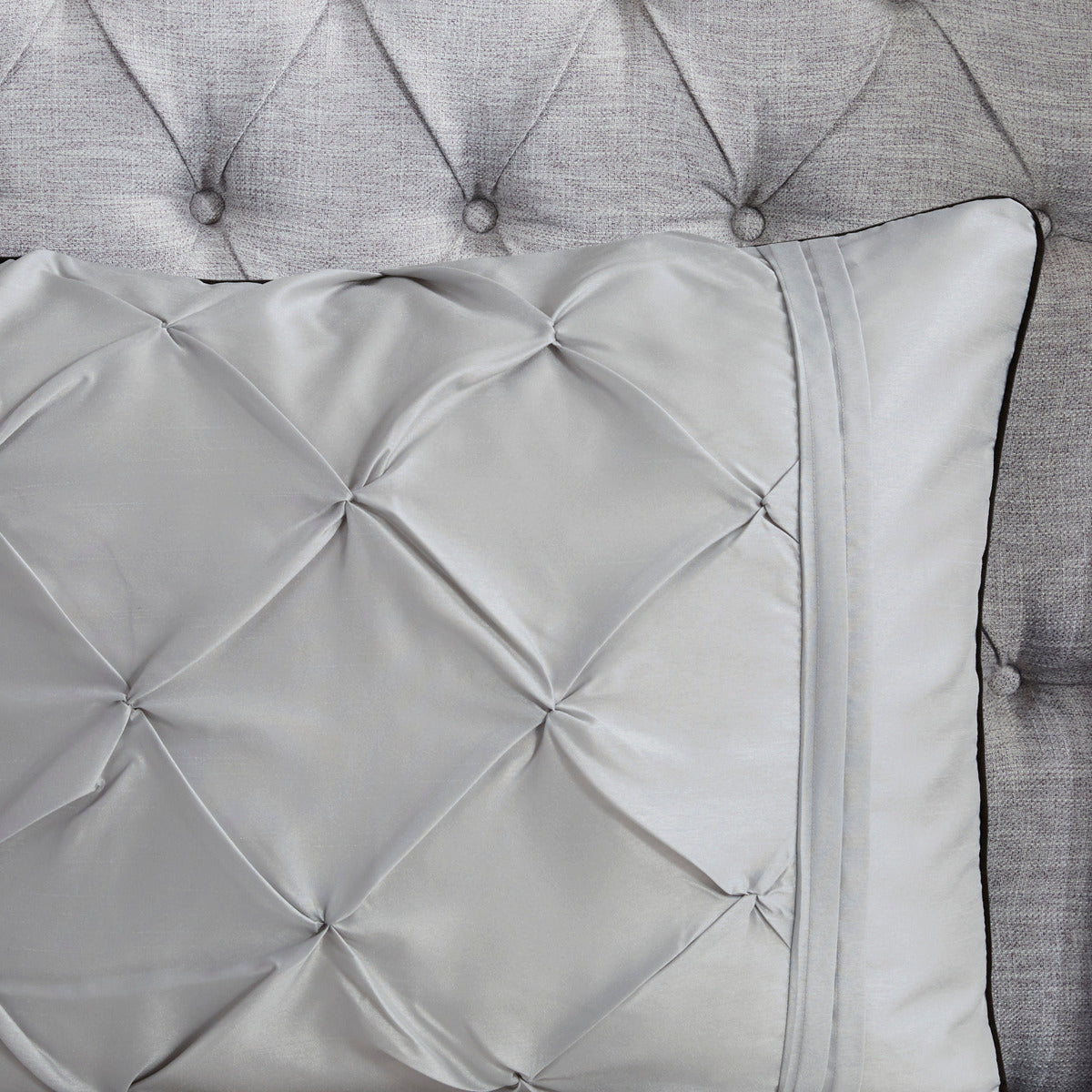 7 Piece Tufted Comforter Set Grey Queen