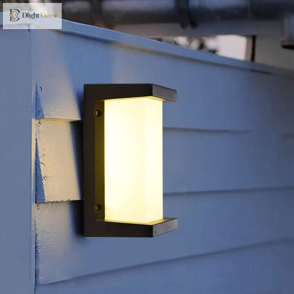 Enduring Modern Wall Sconce | Bedroom & Hallway Lighting