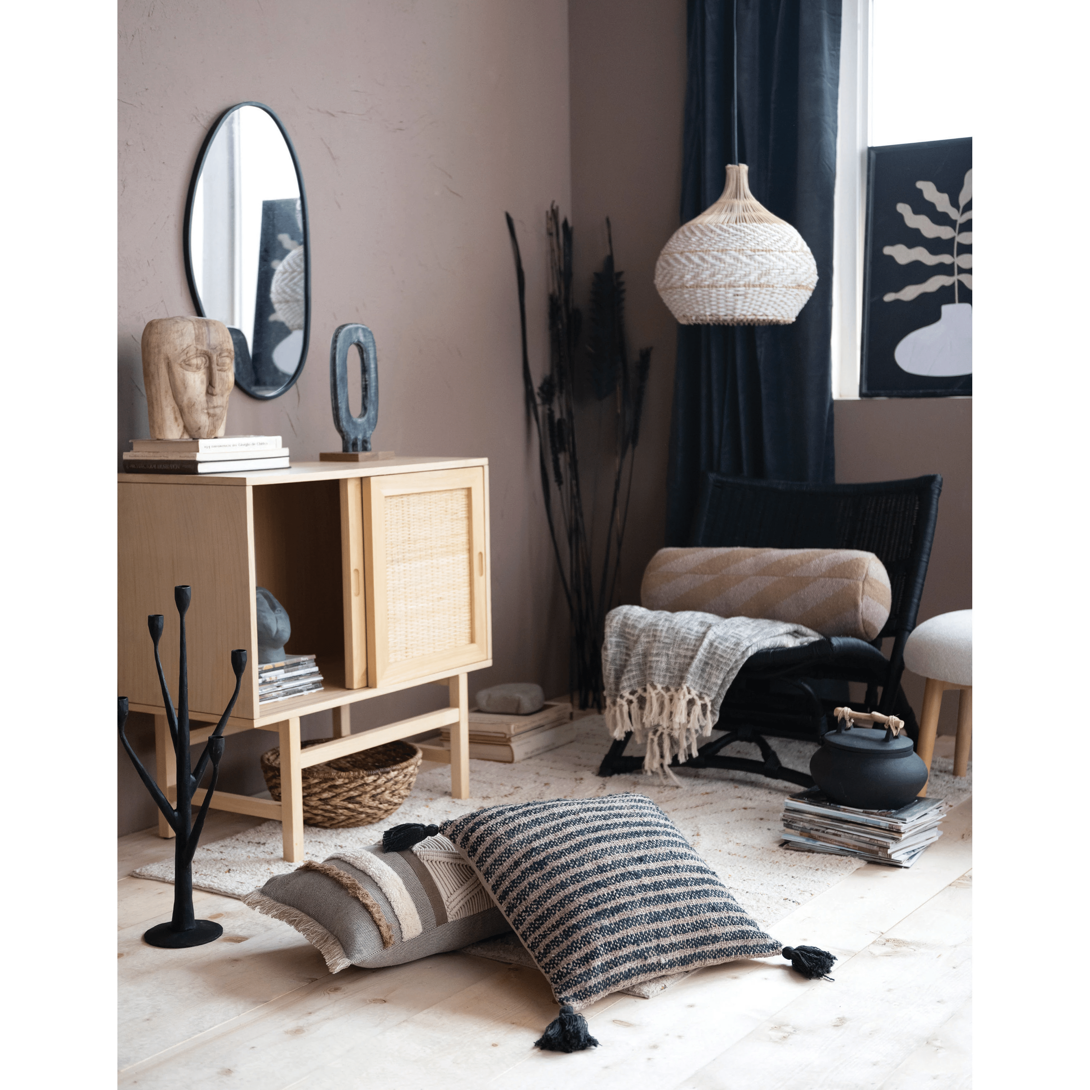 Bali Terracotta Container with Lid and Driftwood Handle