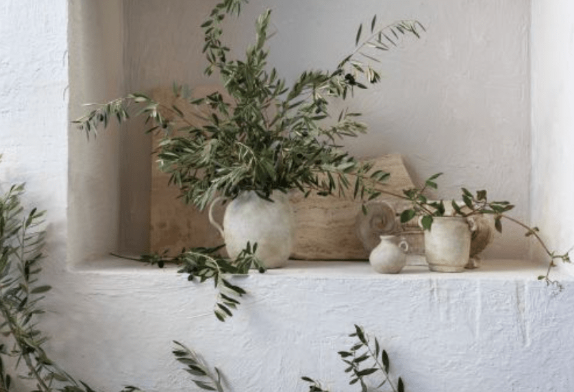 Eleanor Off-White Ceramic Jug