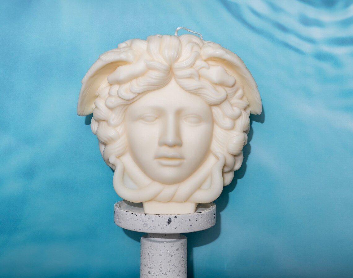 Huge Medusa Sulpture Soy Wax Scented Candle-2