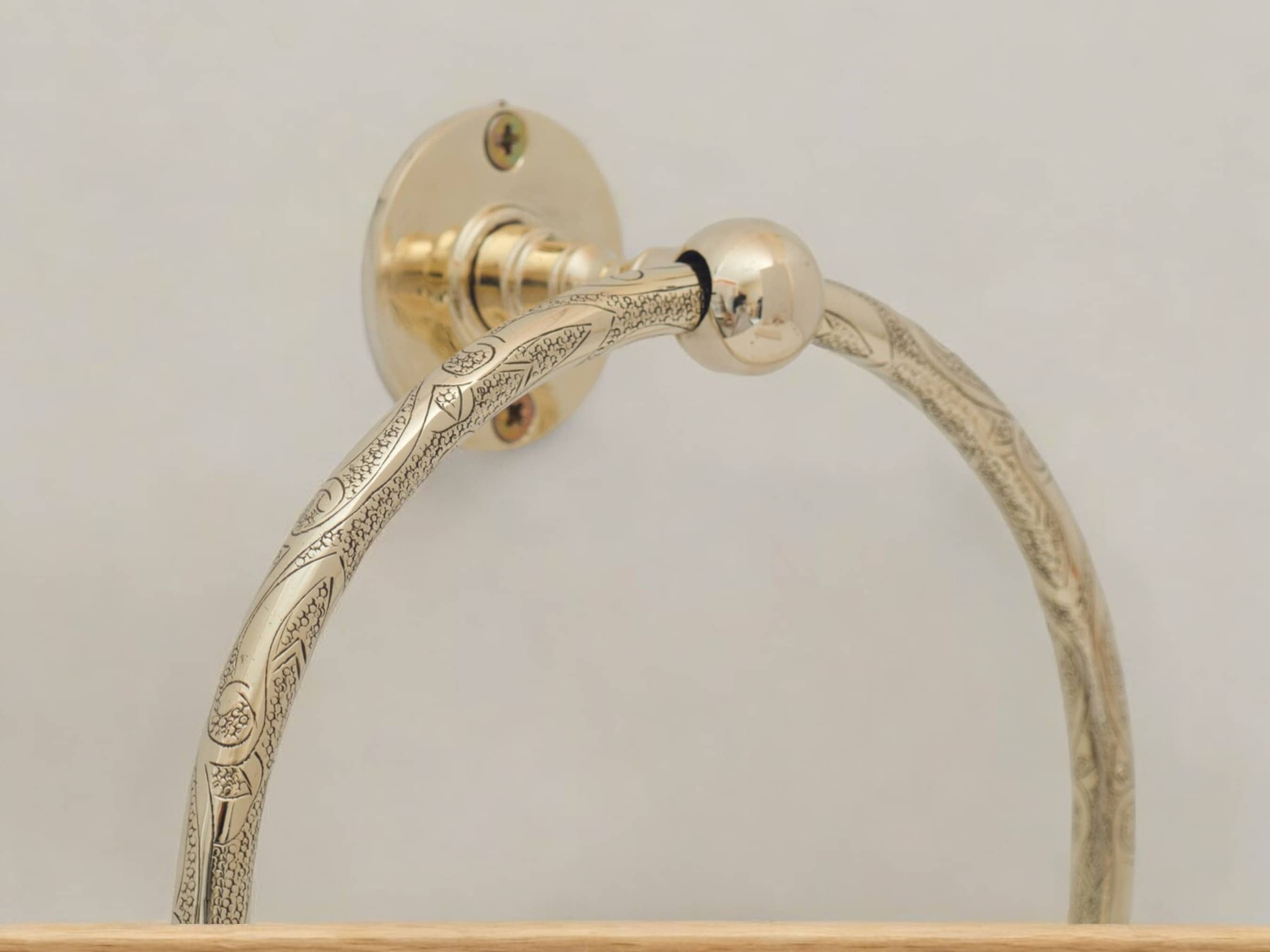 Elegant Brass Towel Holder for Bathroom - Stylish Wall-Mounted Towel Rack-1