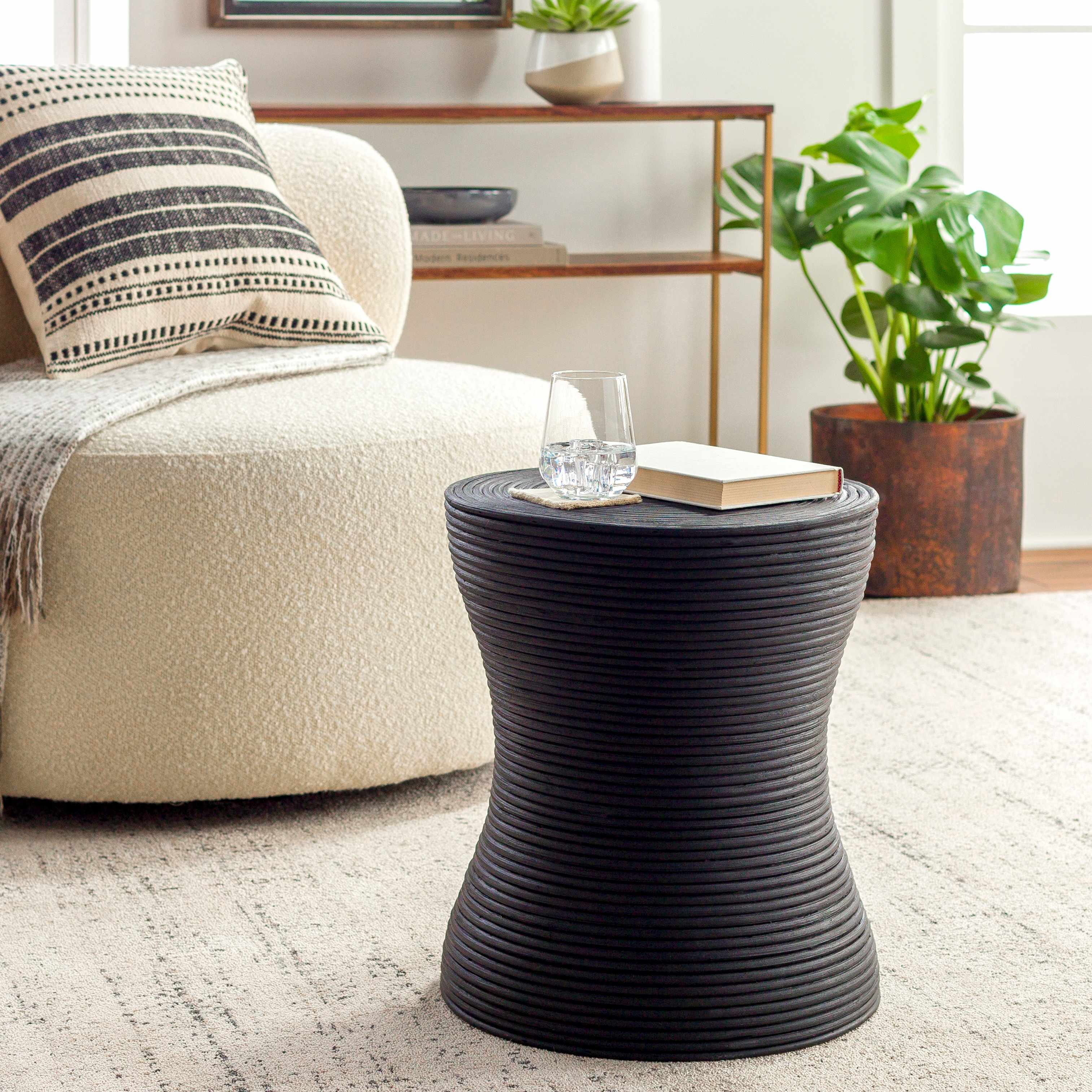 Imbatug Rattan Round End Table-4