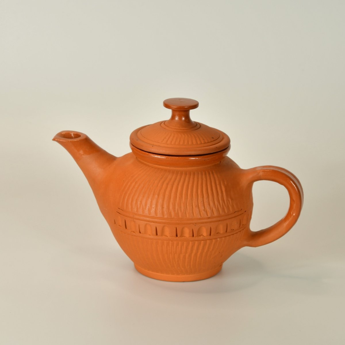 Sowpeace Terracotta Kettle: Artful Fusion for Home and Kitchen-0