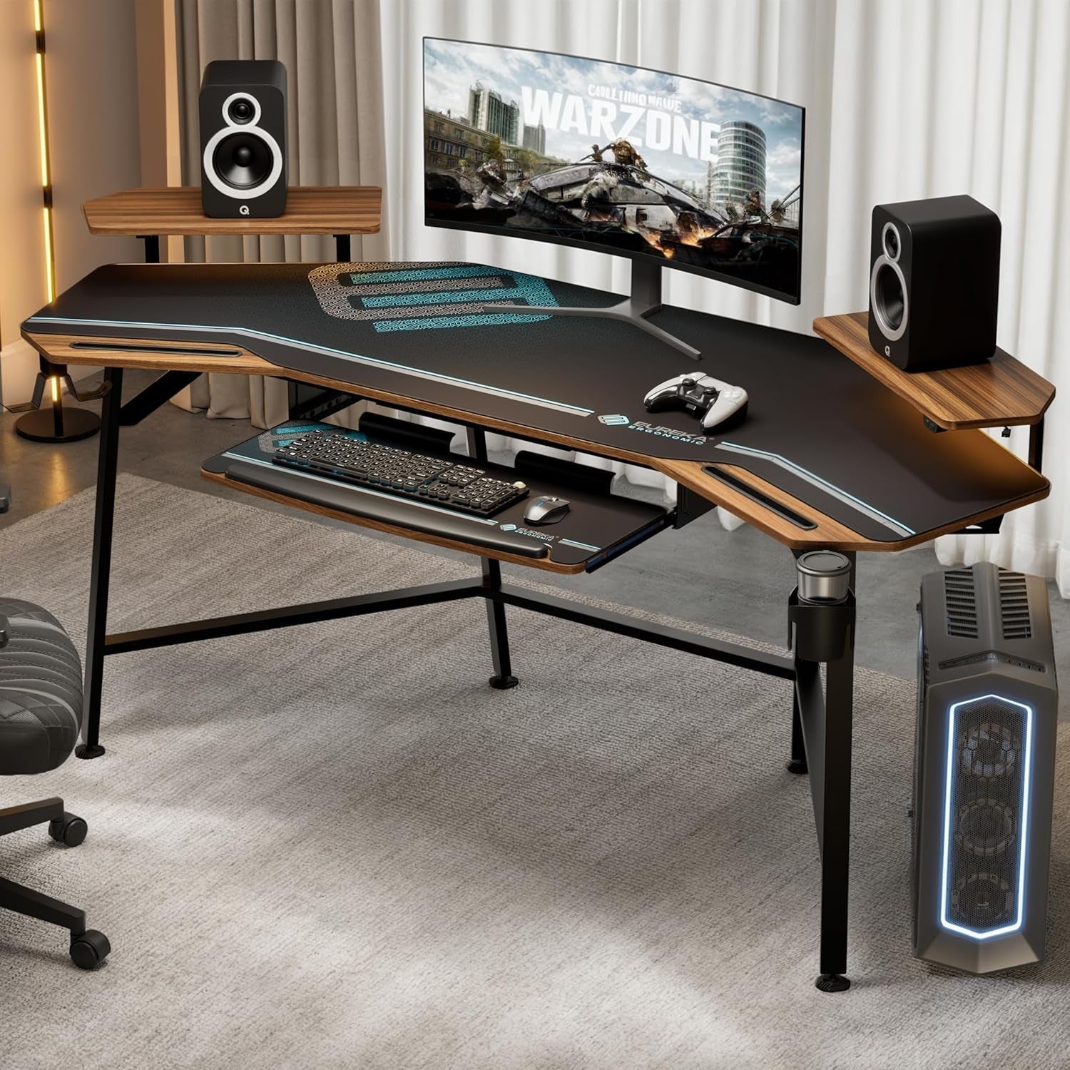 Large Wing-Shaped Gaming Desk With Keyboard Tray