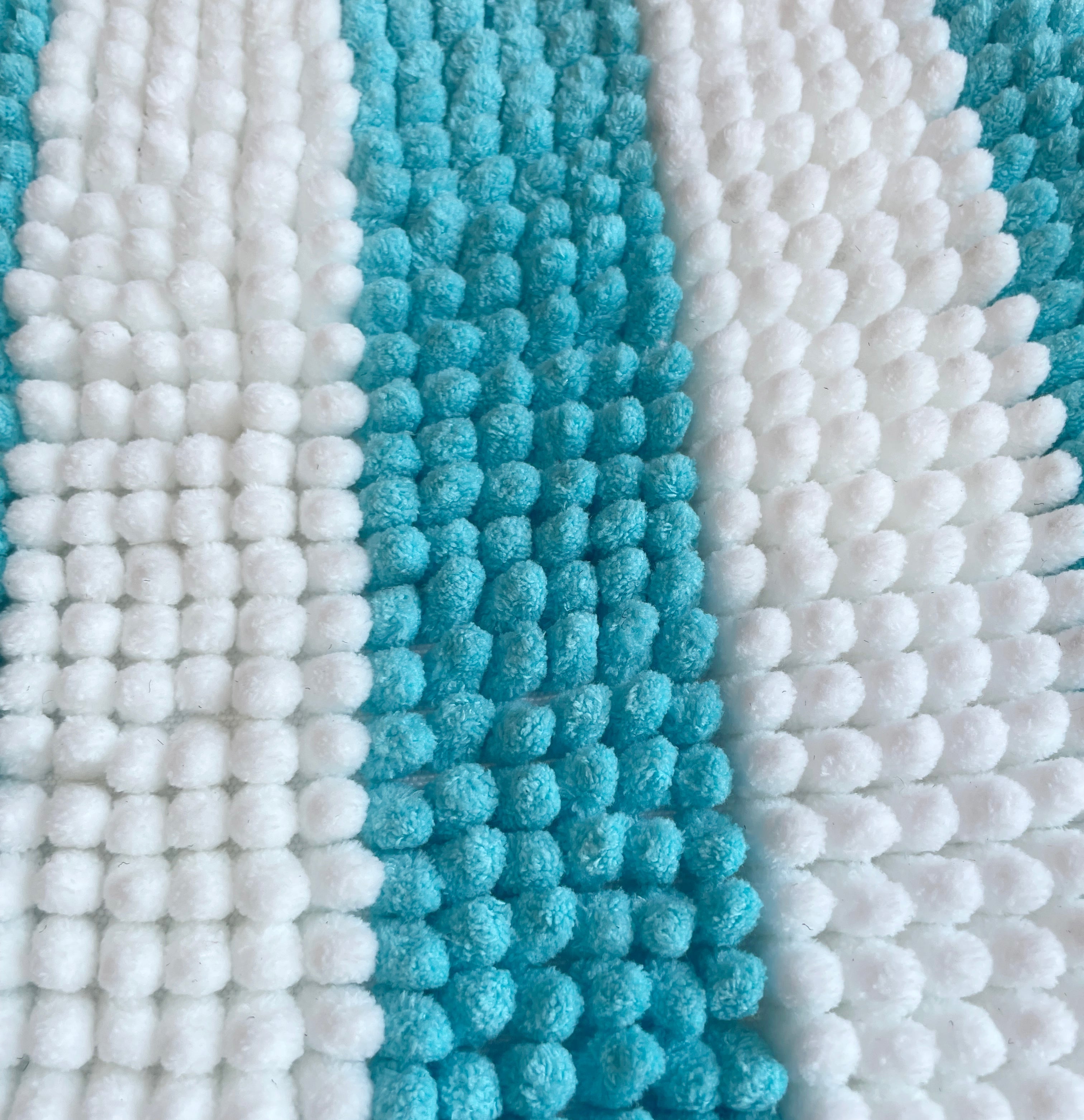 2 Piece Set Light Blue Stripe Soft Cozy Plush Chenille Bath Mat Bathroom Rug