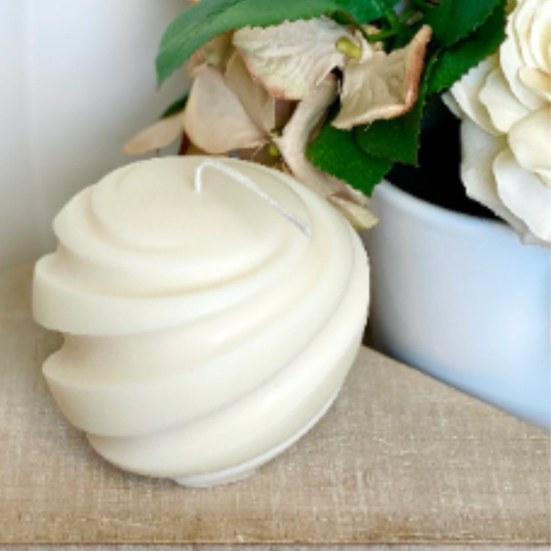 Minimalist Swirl Candle-5