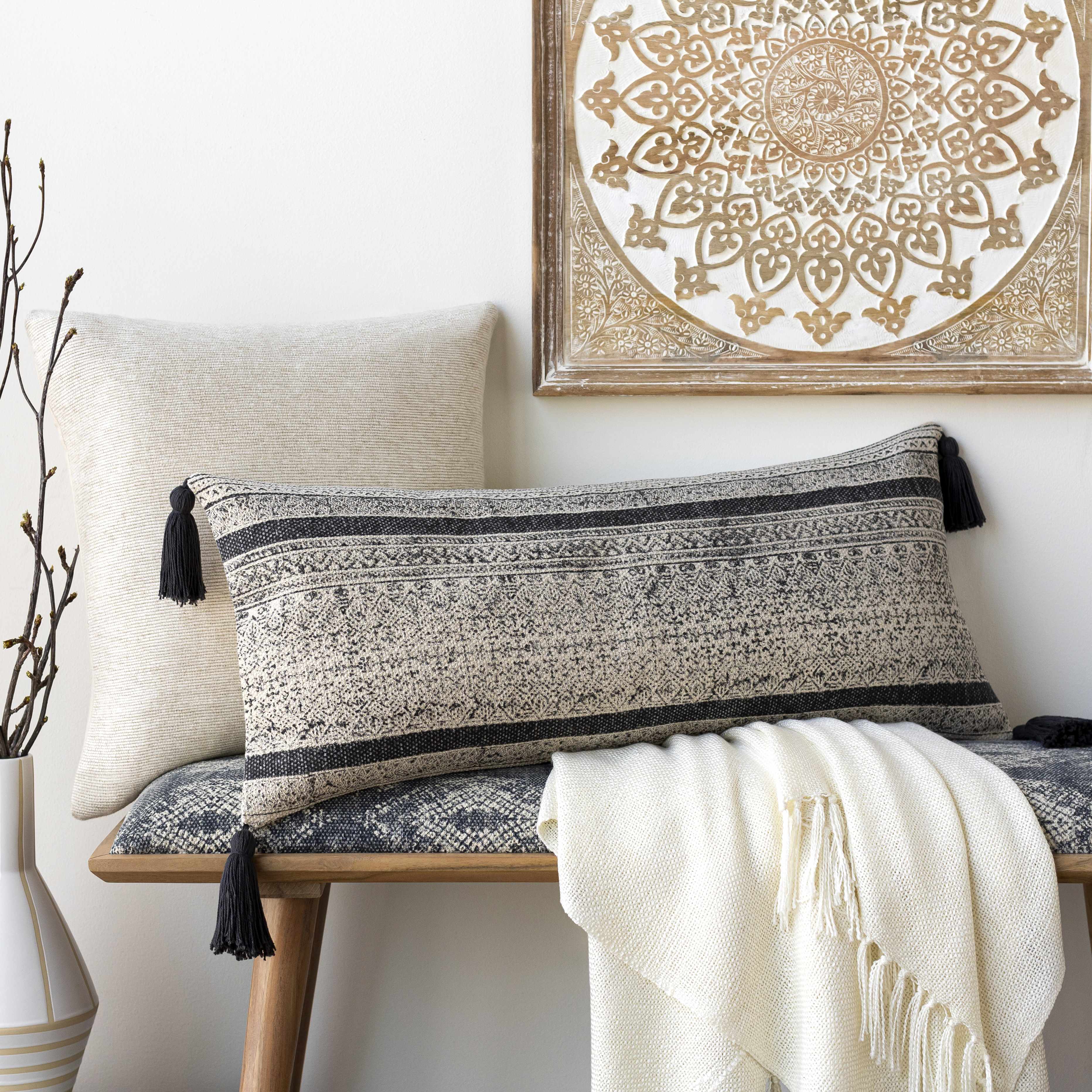 Payuhan Throw Pillow-0