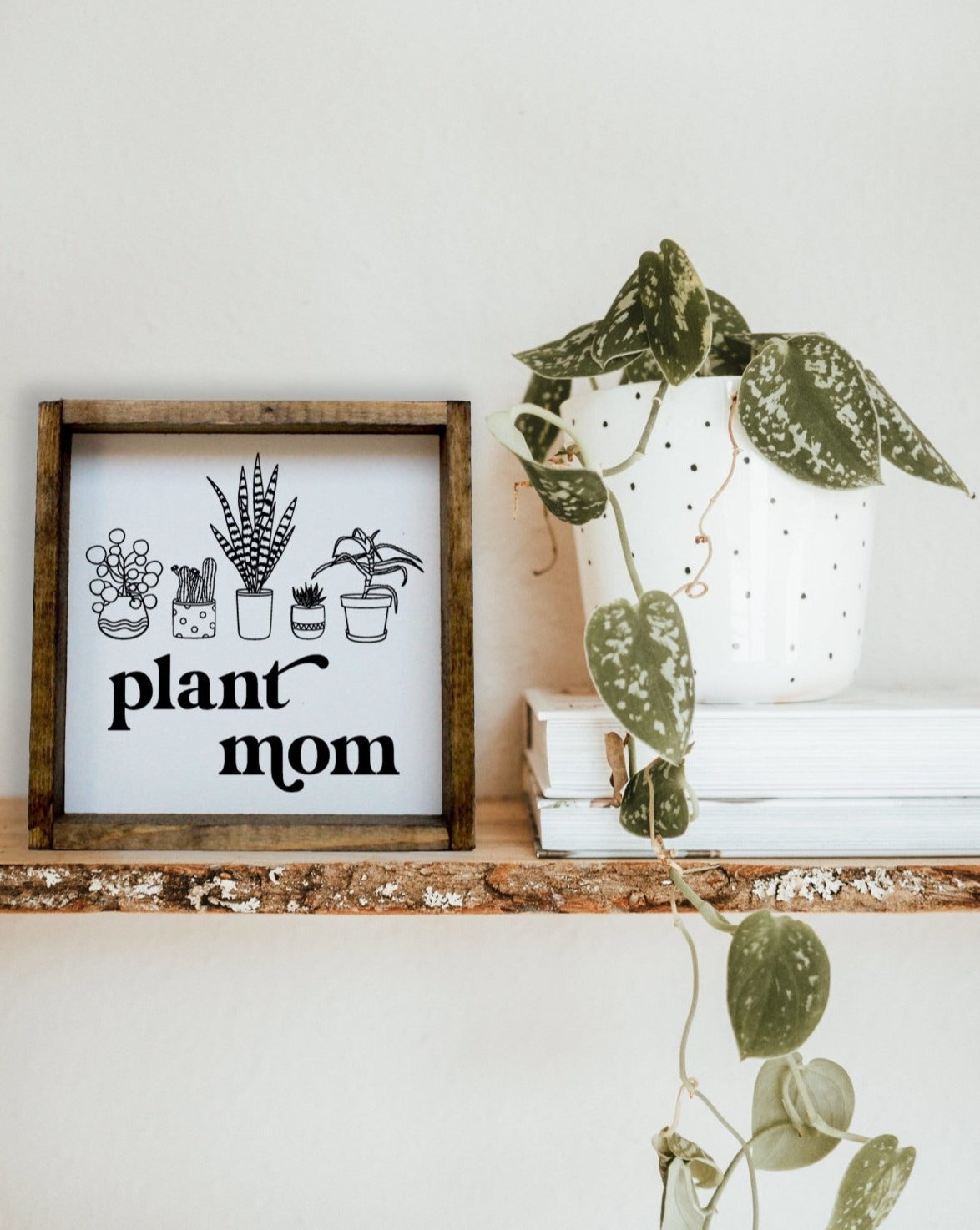 Plant Mom Wood Sign-3