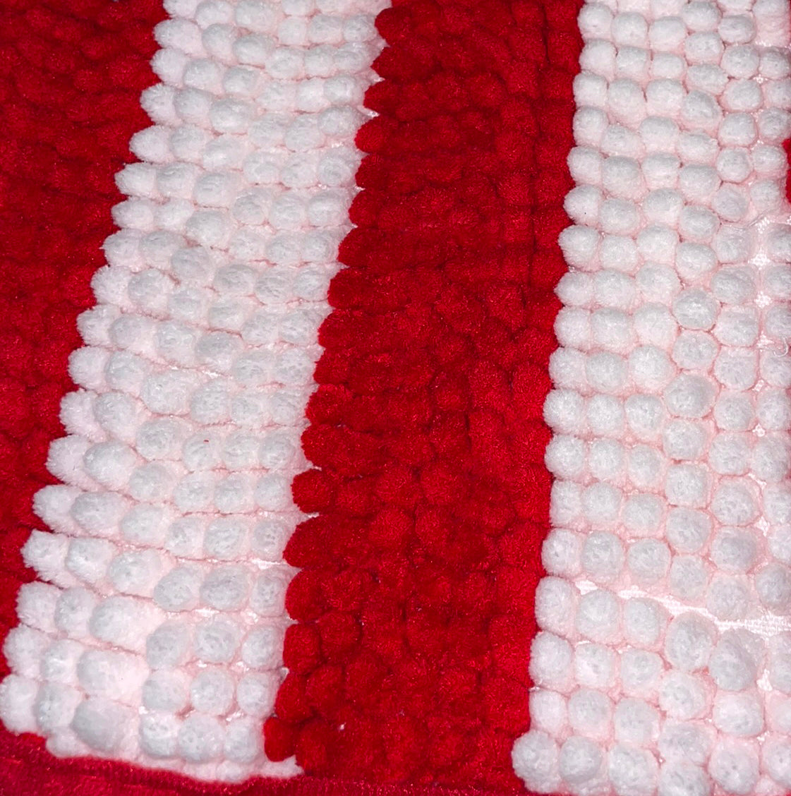 2 Piece Set Red Stripe Soft Cozy Plush Chenille Bath Mat Bathroom Rug