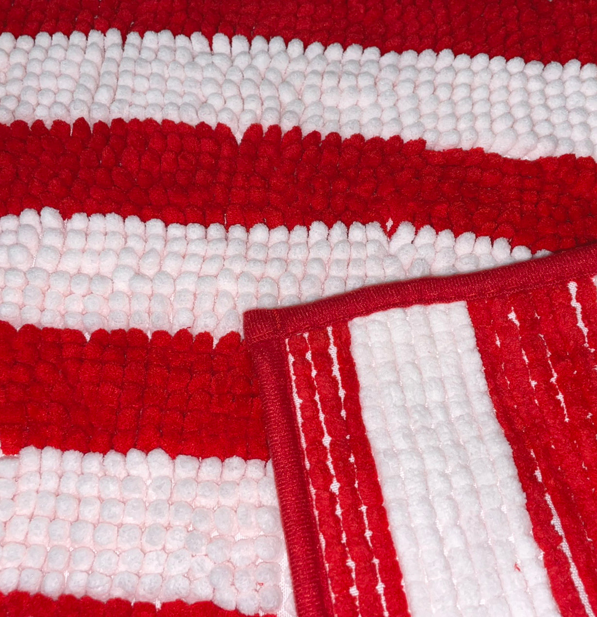 2 Piece Set Red Stripe Soft Cozy Plush Chenille Bath Mat Bathroom Rug
