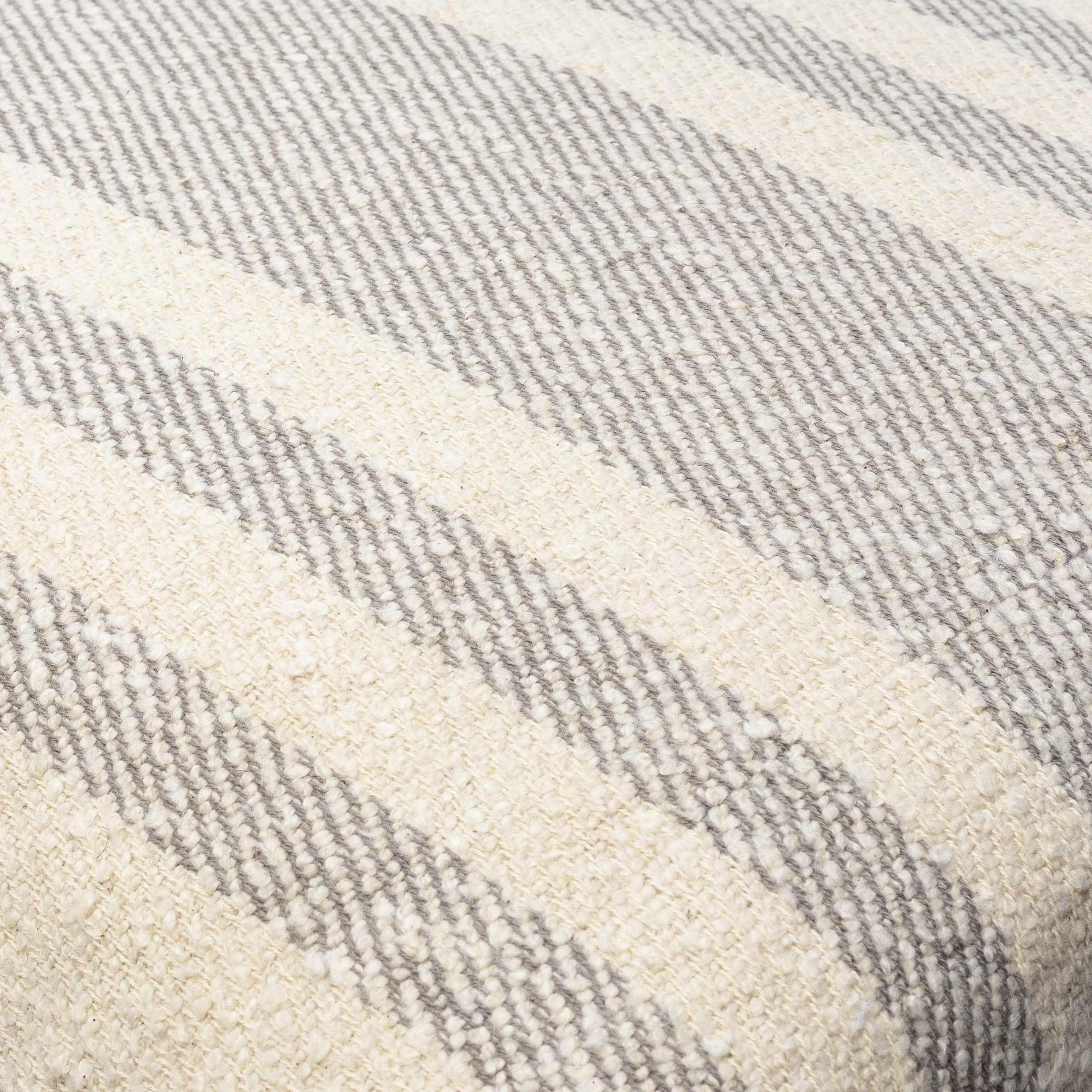 Sadie Throw Pillow - PRHOMZ