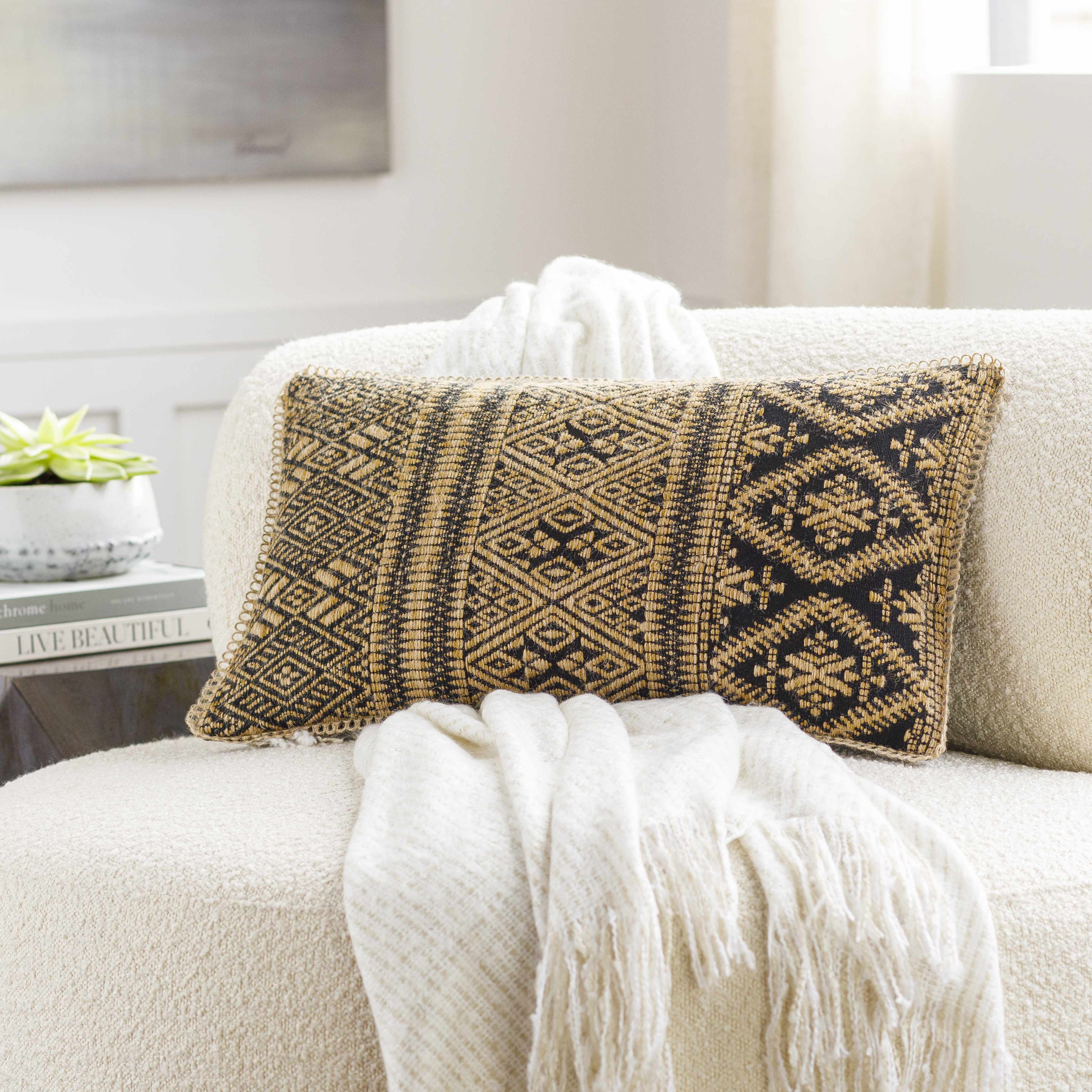 Jorja Lumbar Pillow-3