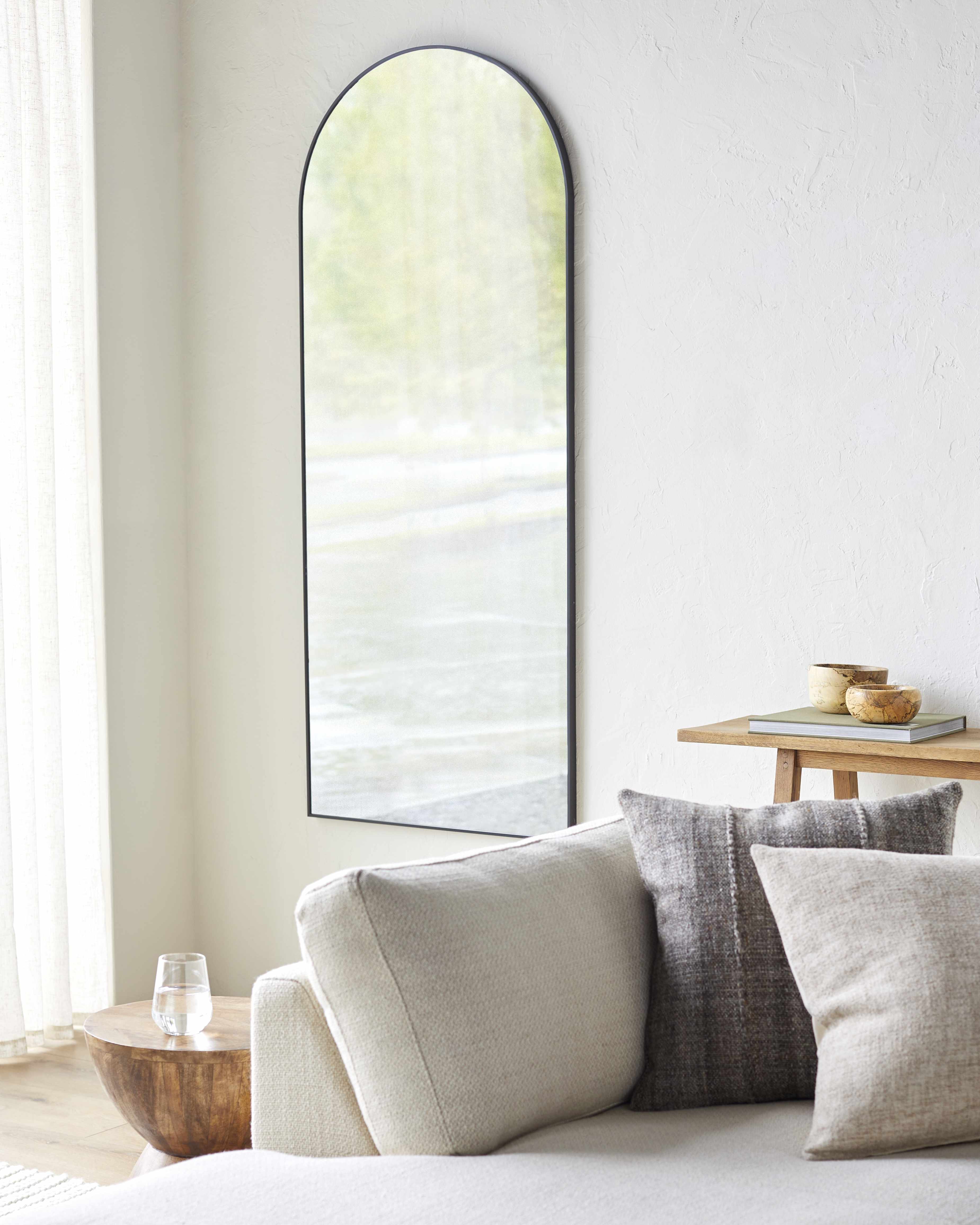 Sexbierum Black Mirror-1