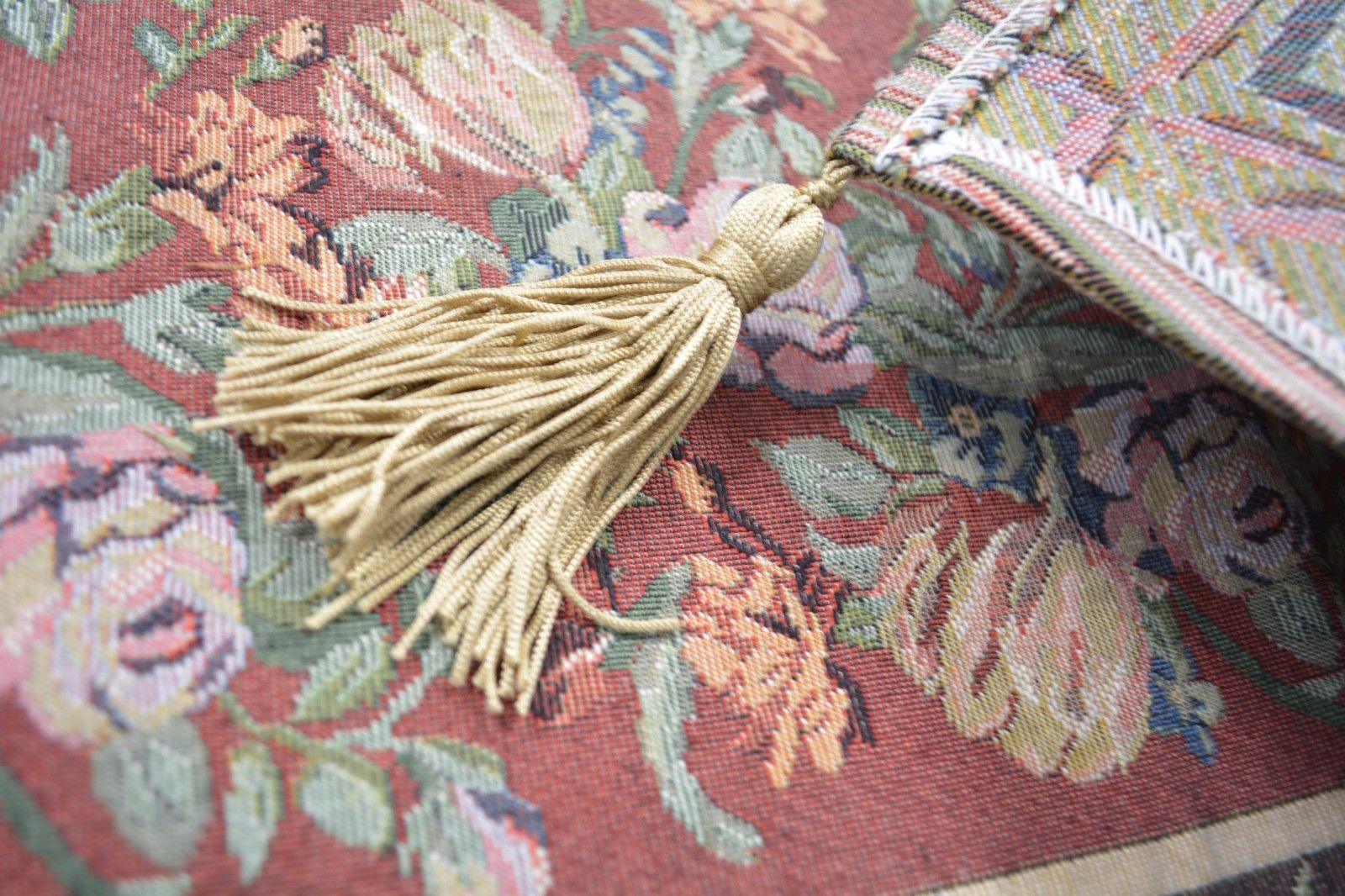 DaDa Bedding Romantic Floral Field of Roses Burgundy Red Tapestry Table Runner (5594)