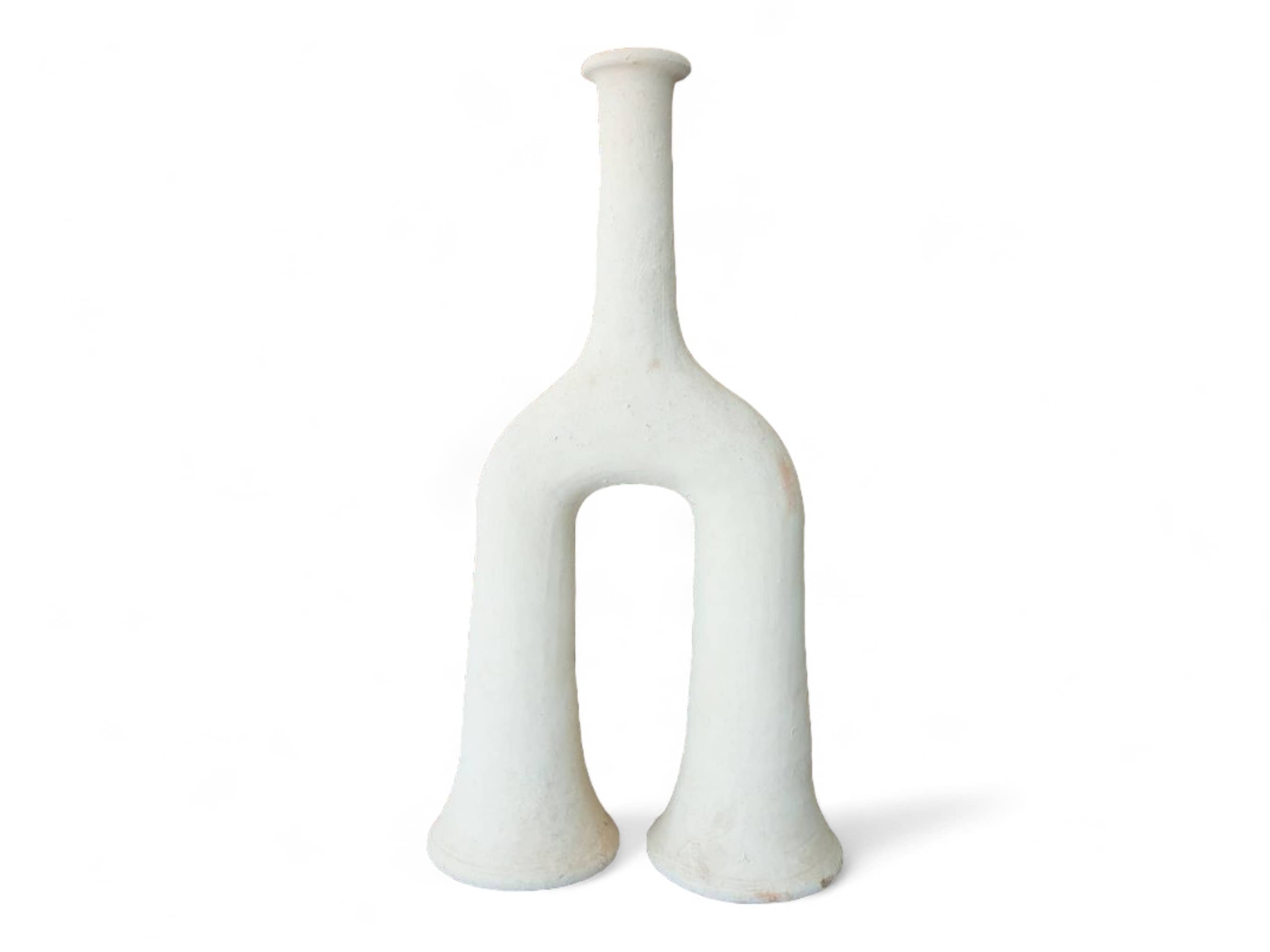 SCULPTURAL TAMEGROUTE ARCH CANDLE HOLDER-2