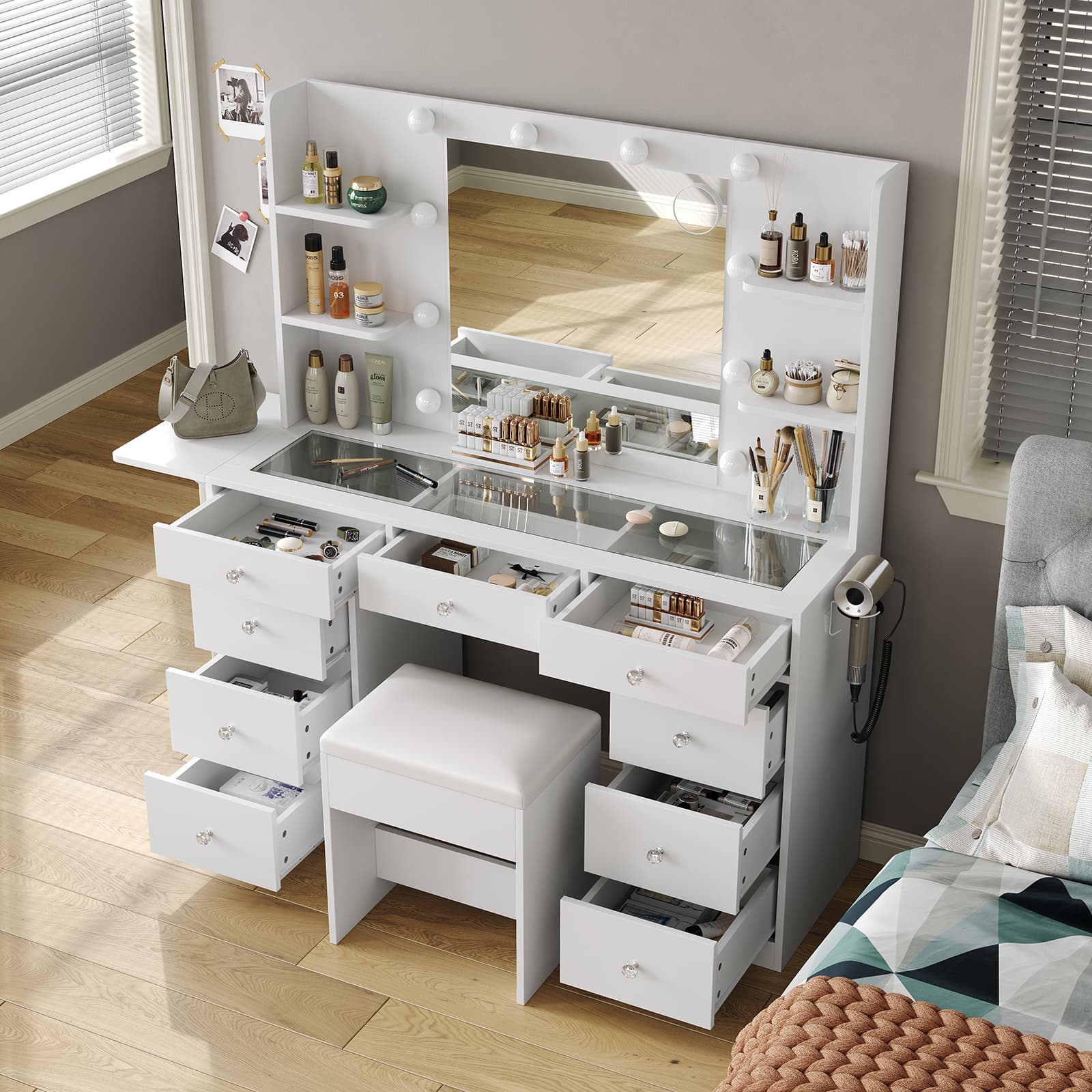 LED Mirror Vanity Desk with Charging Station - Yanosaku